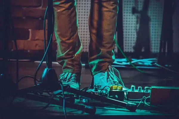 What Types of Delay Pedals Are There, and How Do They Work?