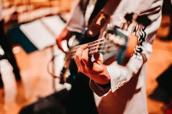 Unlocking the Perfect Low End on a Bass Guitar - A Guide | MusicStreet