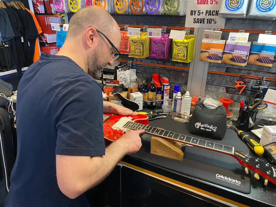 5 Signs Your Guitar Needs a Professional Setup