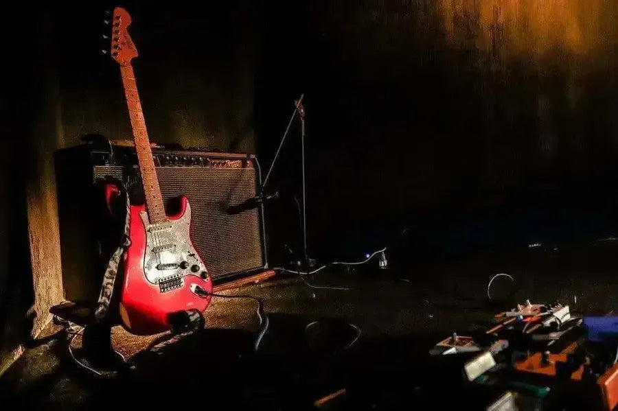 Electric Guitar and Amp Duos That Will Blow Your Mind | MusicStreet