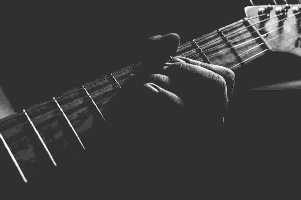 Duesenberg Guitars: The Anatomy of a Modern Classic | MusicStreet