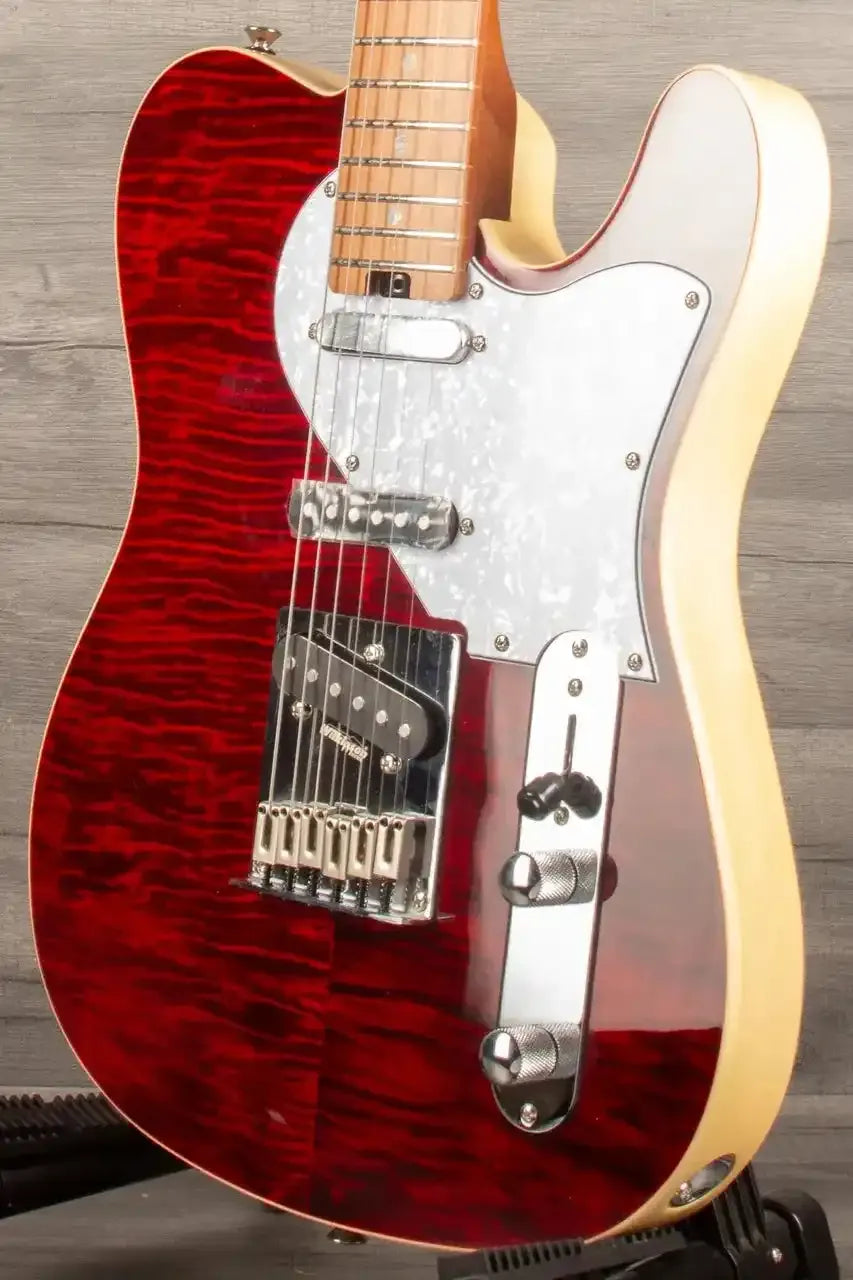 Aria 615 Mk2 Ruby Red - MusicStreet