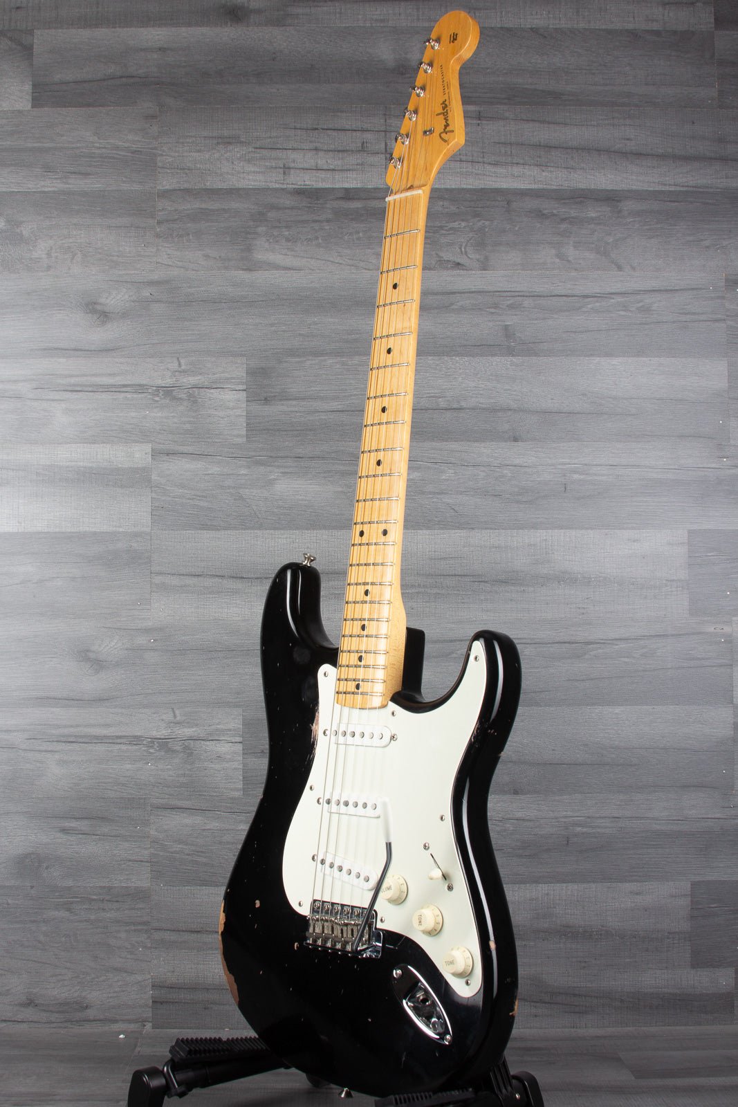 USED - Fender American Vintage Reissue 56 Stratocaster Black