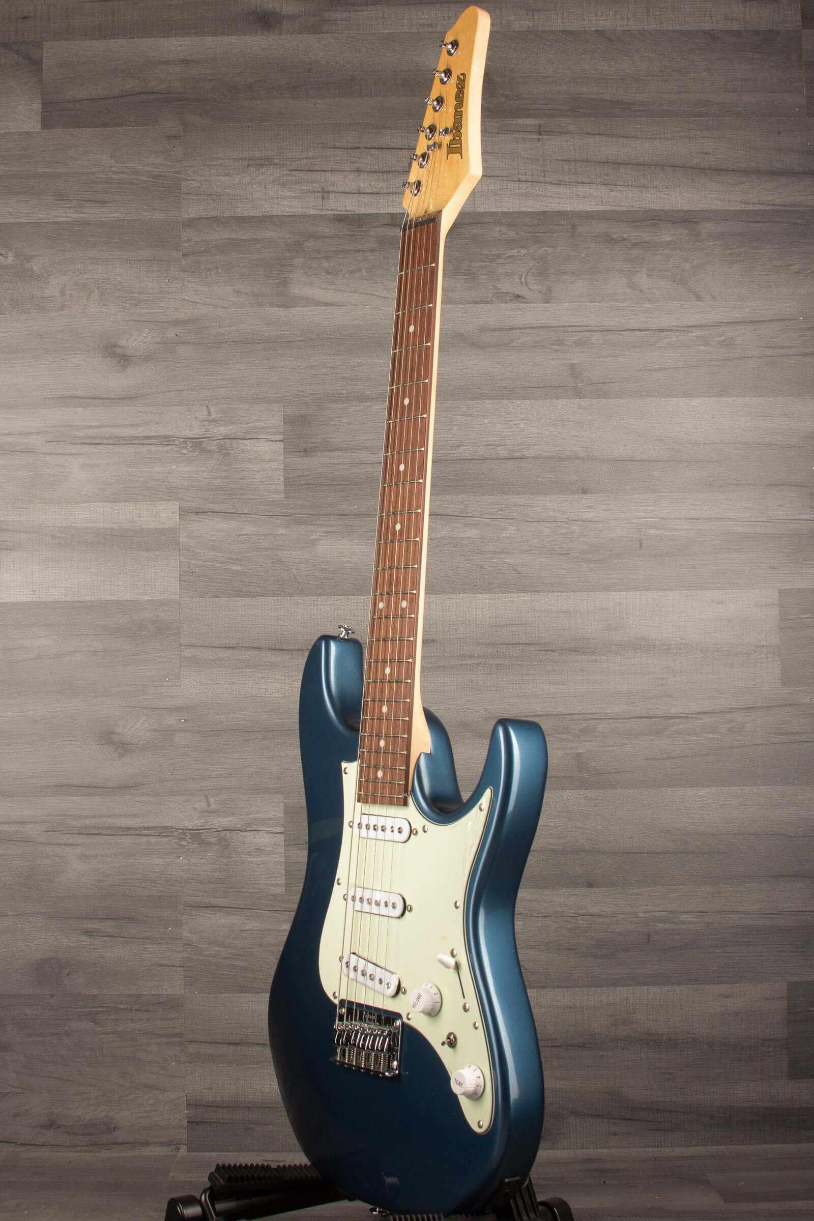 Ibanez AZES31-AOC