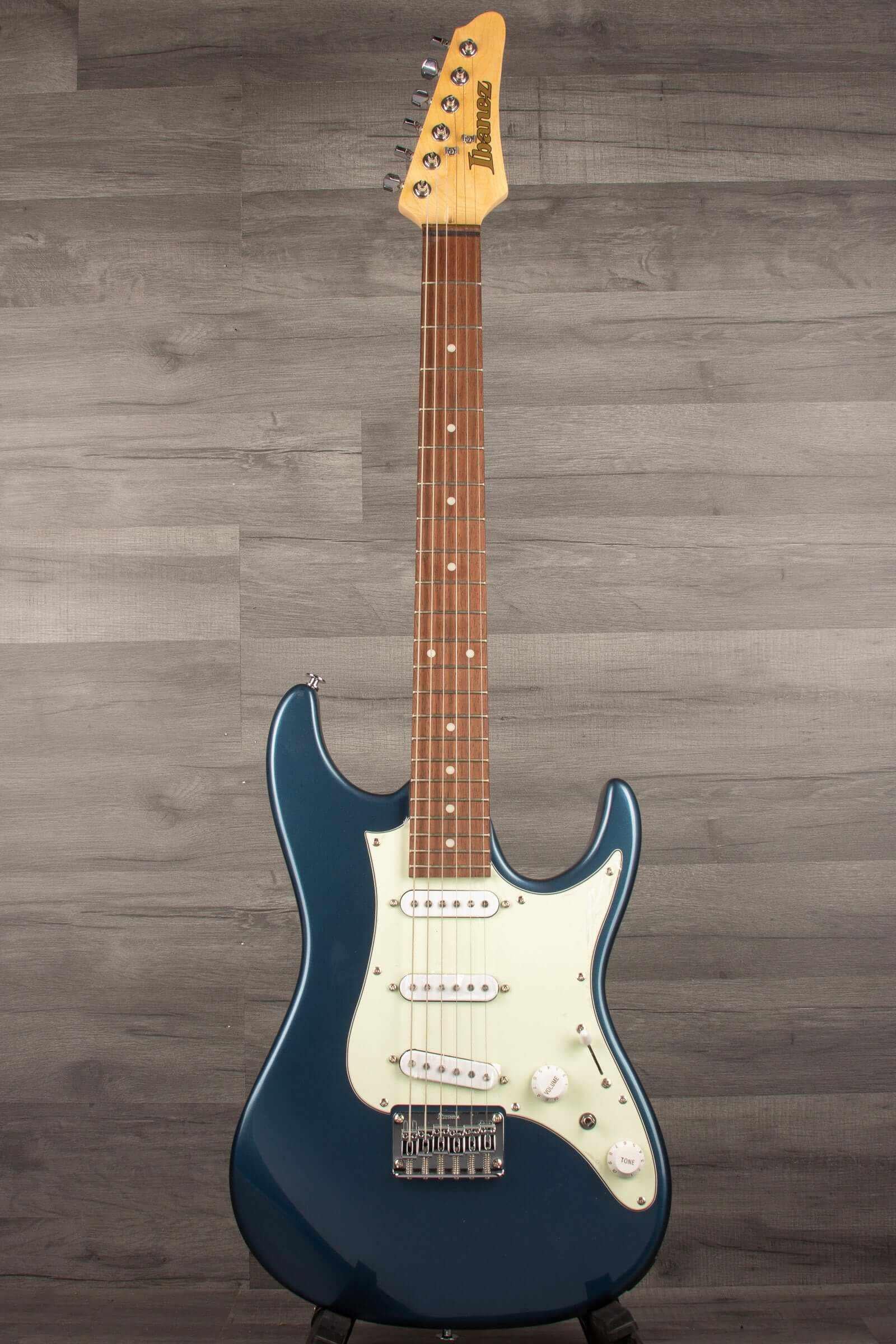 Ibanez AZES31-AOC