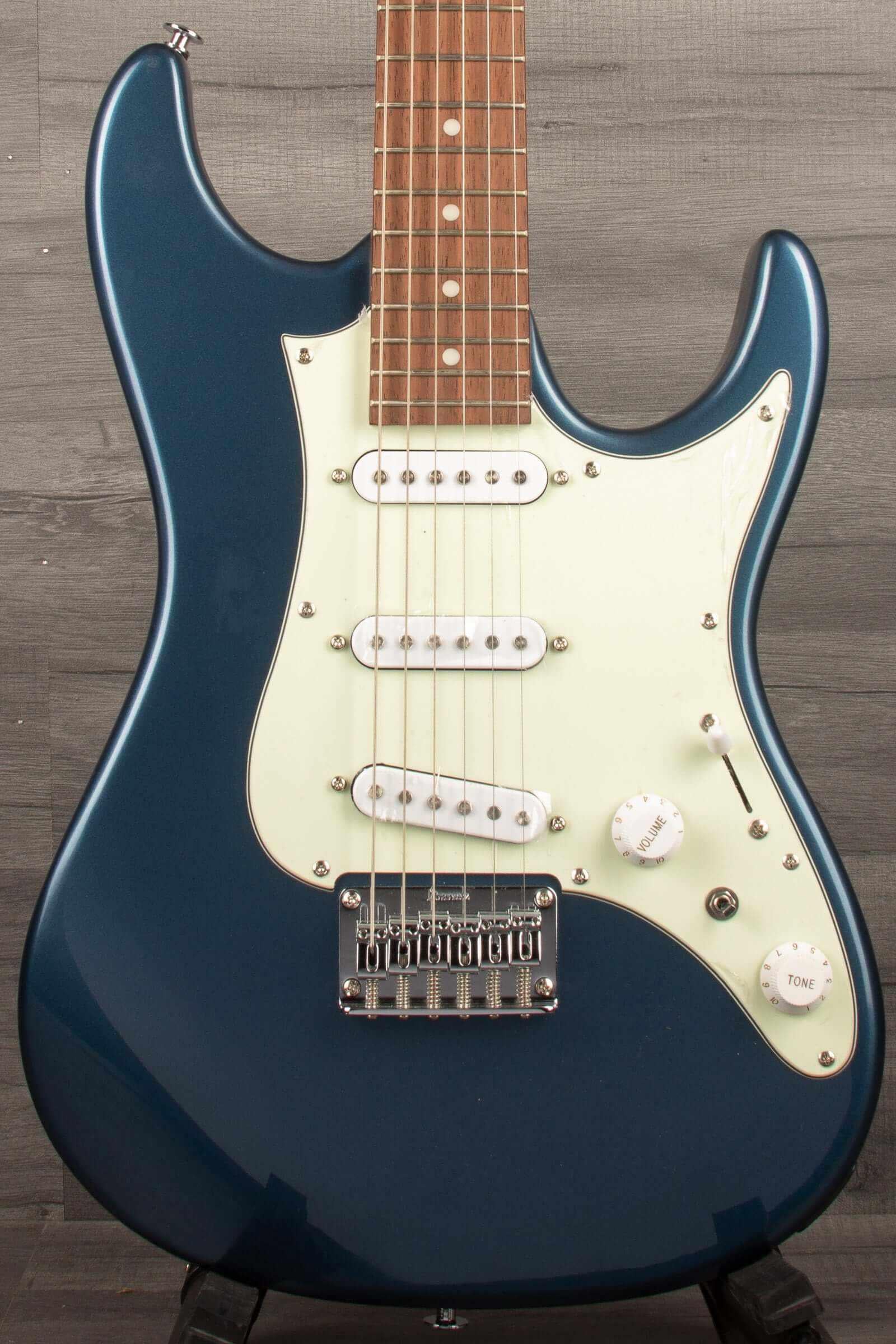 Ibanez AZES31-AOC