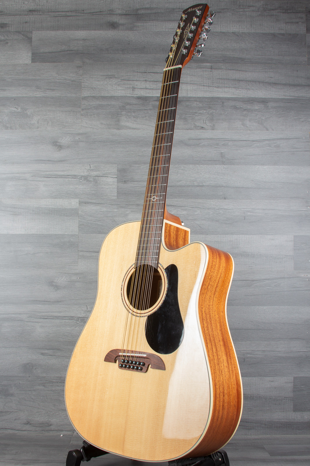 USED - Alvarez AD60E 12 string Dreadnought