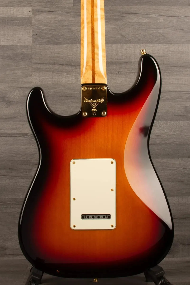 USED - Fender '98 Custom Shop American classic stratocaster- sunburst, John Page s#CN608635