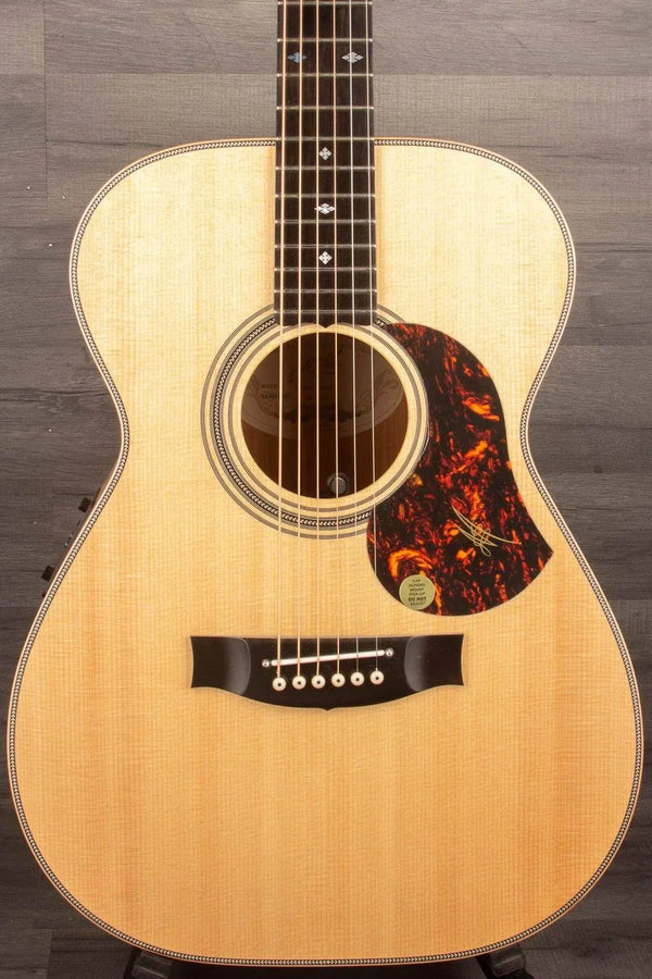 USED - Maton EBG808ART Artist - Acoustic Guitar with detailed craftsmanship and beautiful setup.