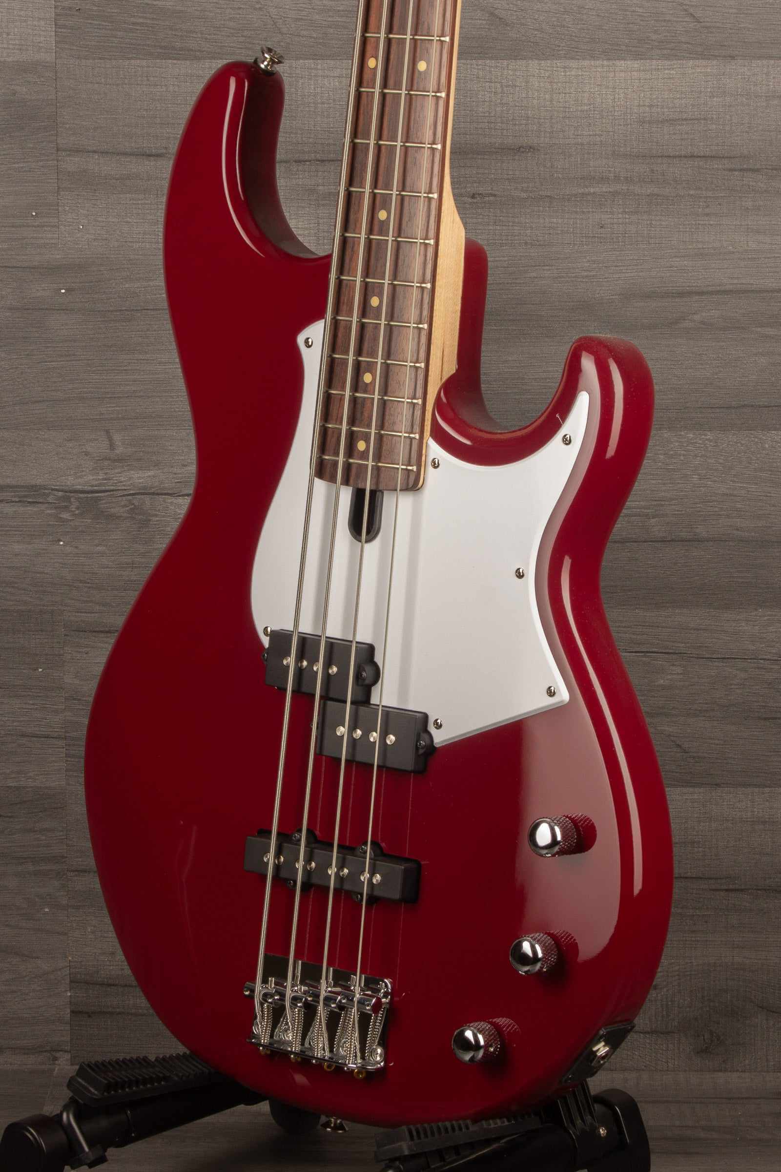 Yamaha BB234 Bass - Raspberry red