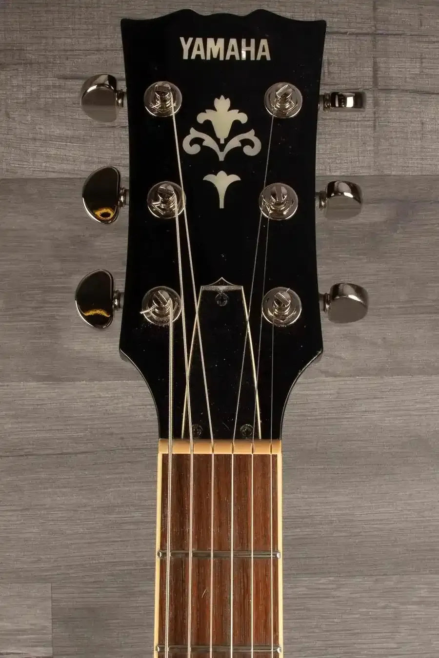 B-stock Yamaha SG1802 Black - Premium Electric Guitar - MusicStreet