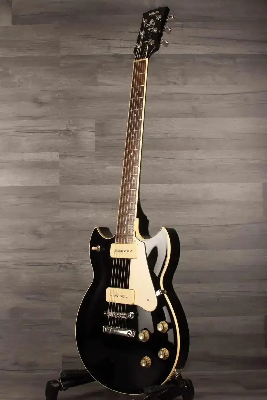 B-stock Yamaha SG1802 Black - Premium Electric Guitar - MusicStreet