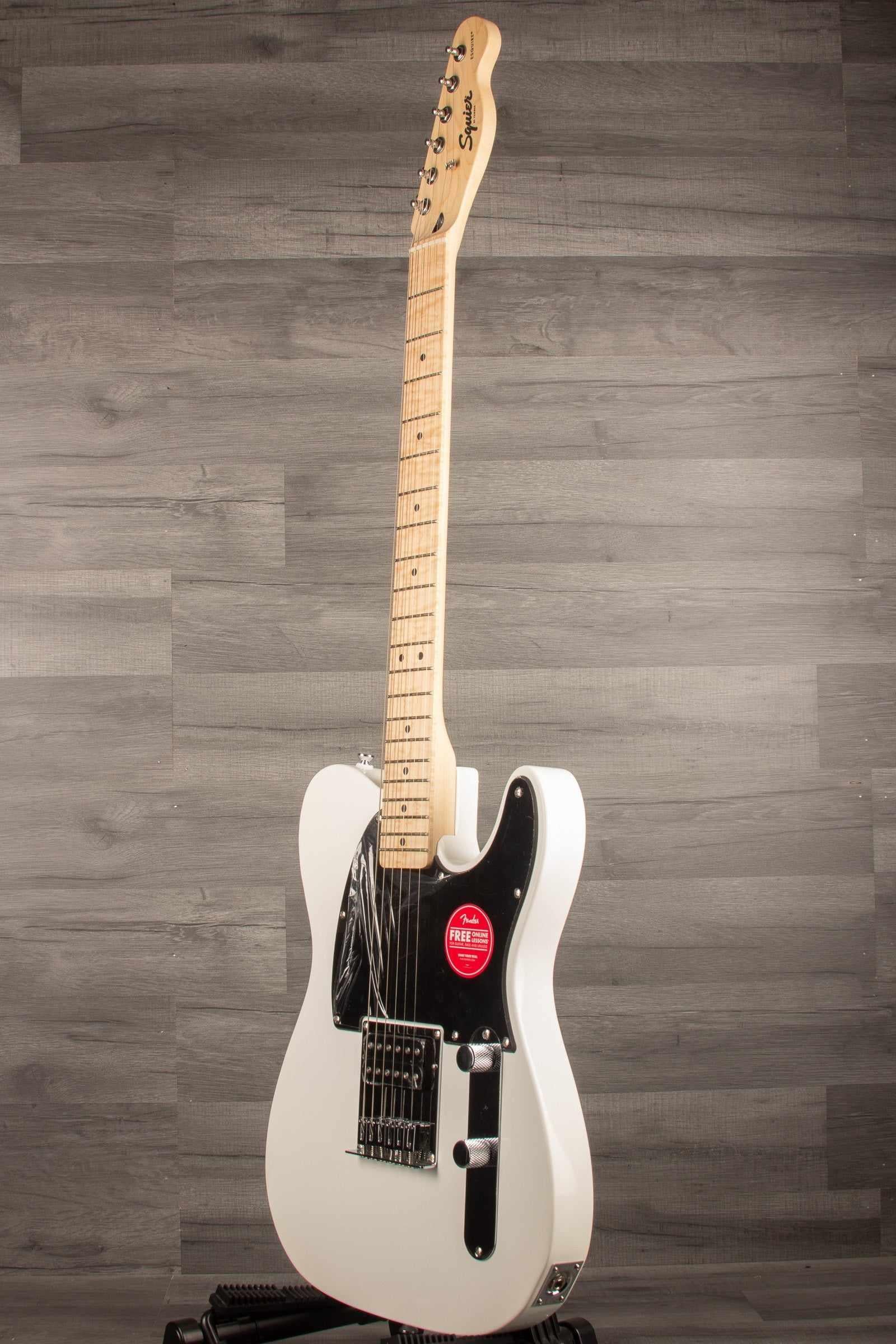 Squier Sonic® Esquire® H, Maple Fingerboard, Black Pickguard, Arctic White