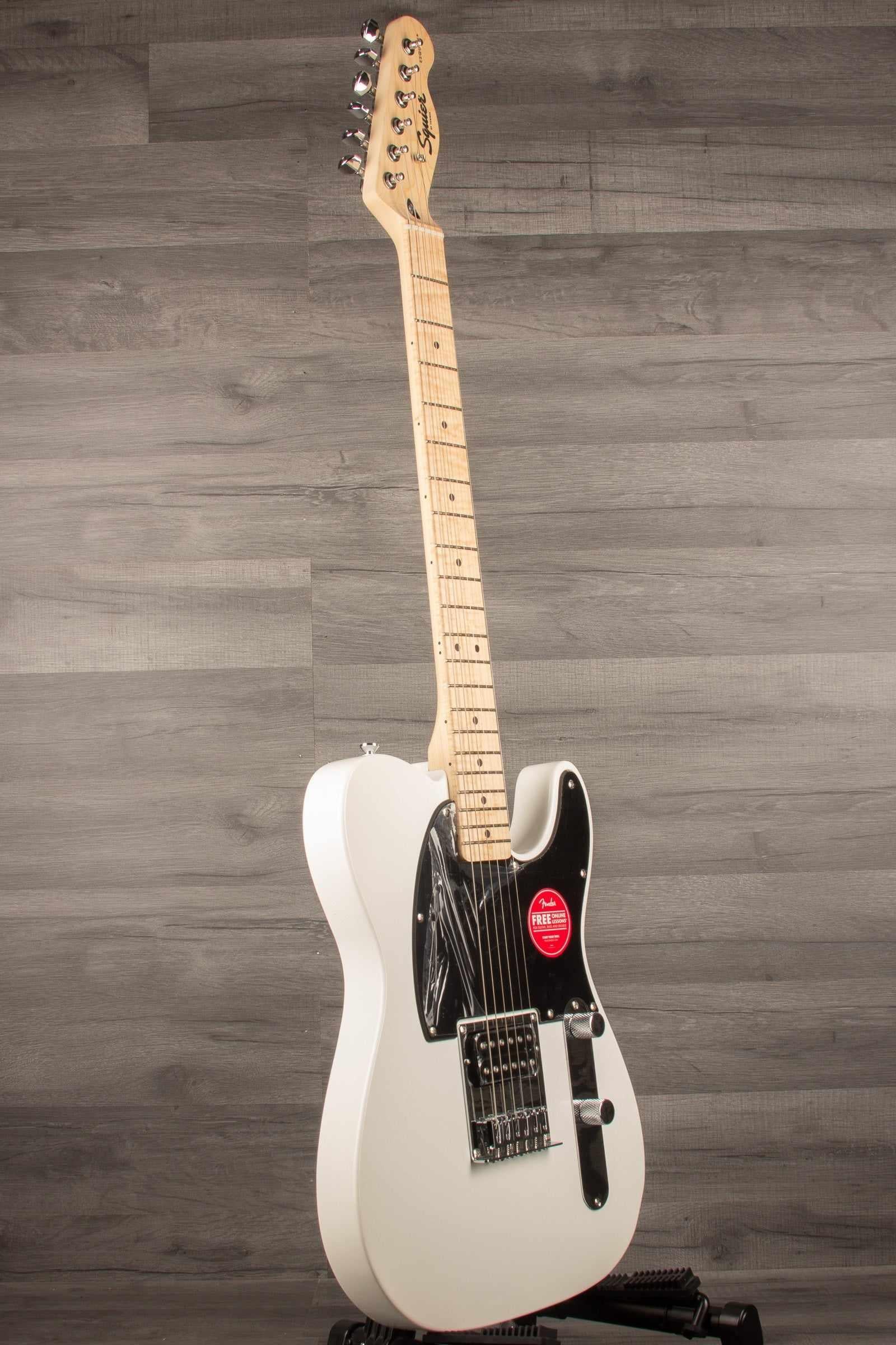 Squier Sonic® Esquire® H, Maple Fingerboard, Black Pickguard, Arctic White