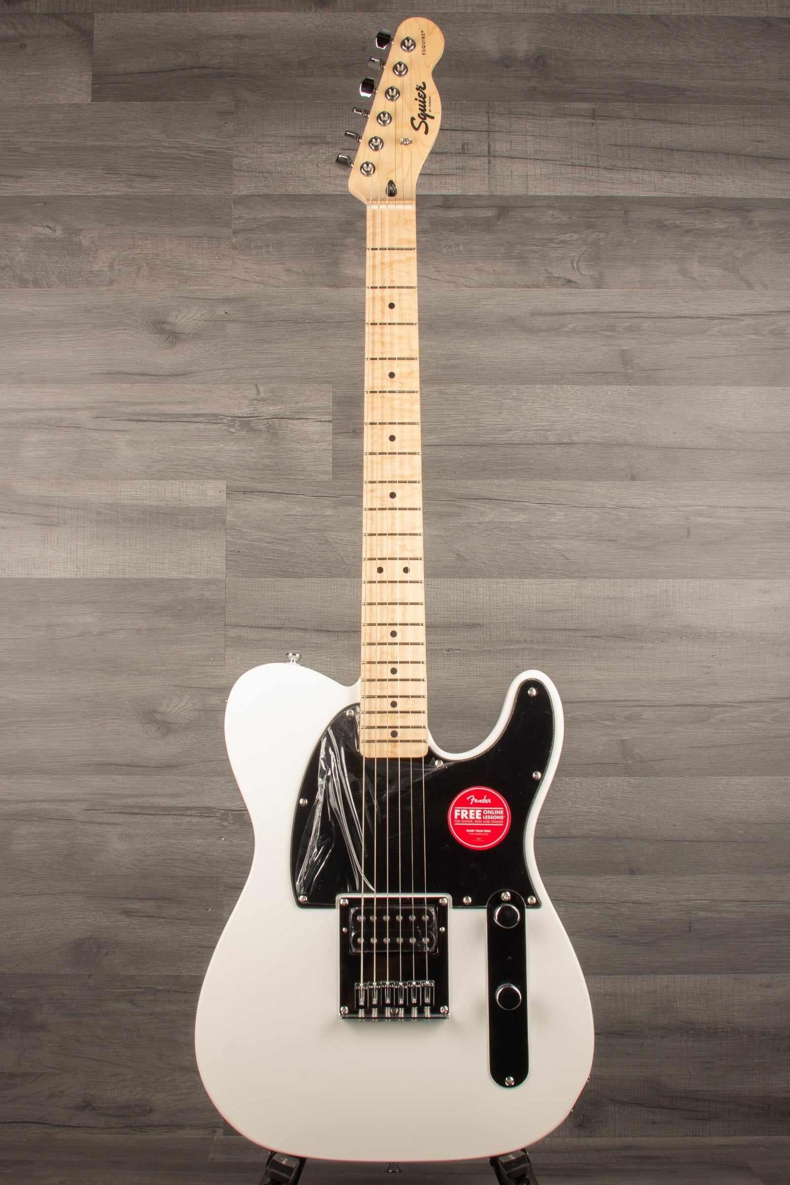 Squier Sonic® Esquire® H, Maple Fingerboard, Black Pickguard, Arctic White