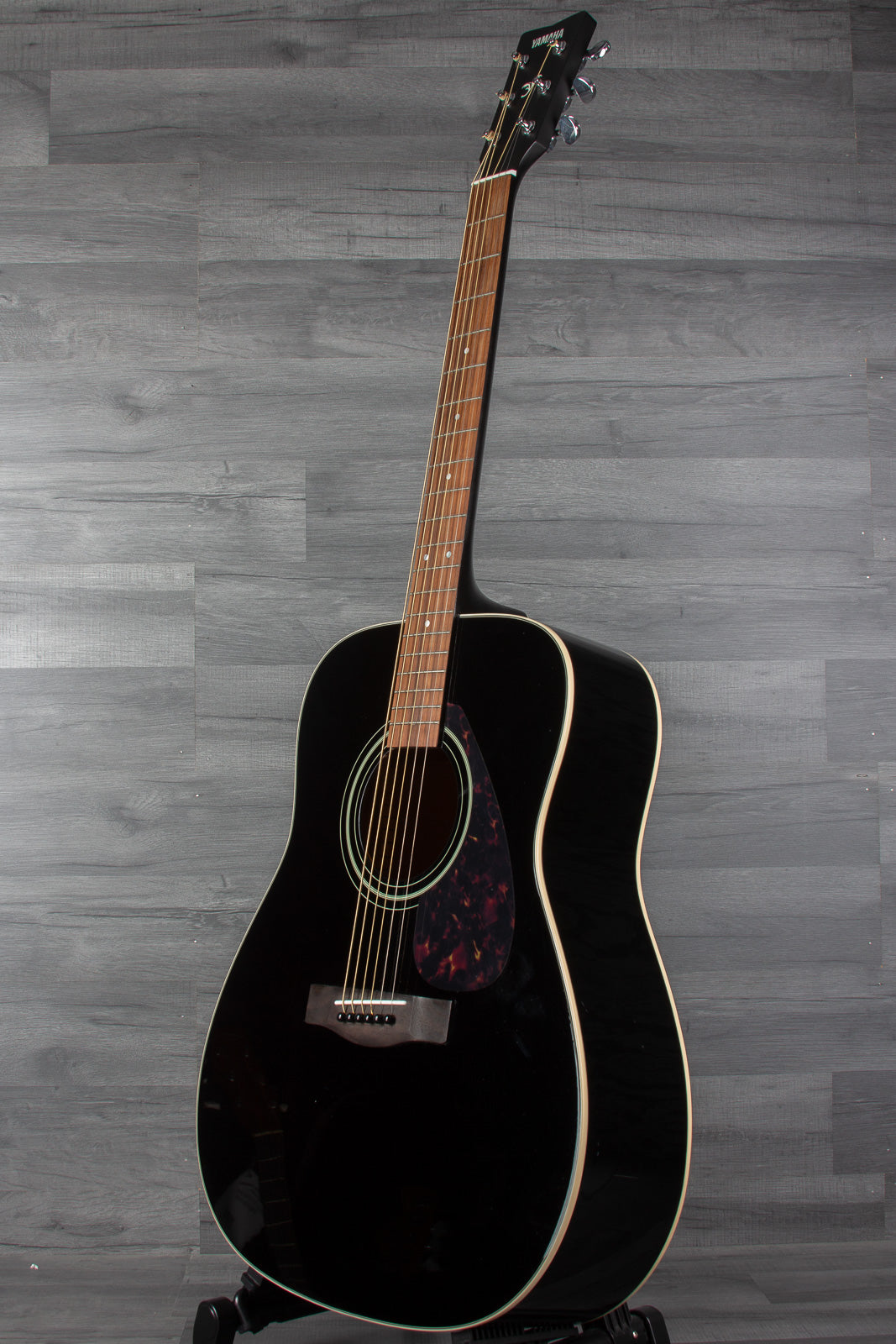 USED - Yamaha F370 Black
