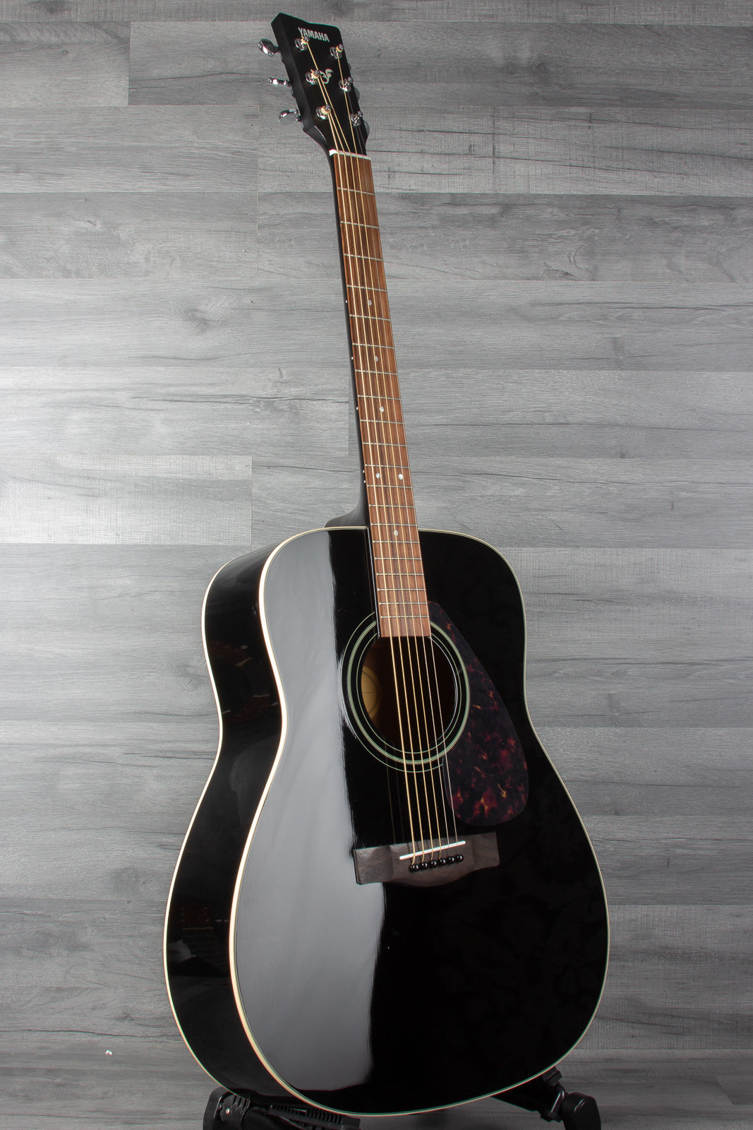 USED - Yamaha F370 Black
