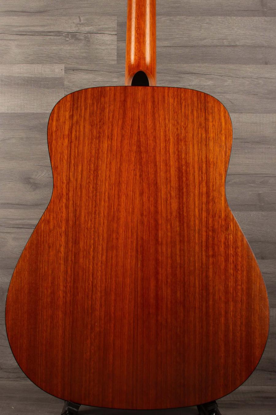 Yamaha - FG700MS back view showcasing rich Nato wood grain and smooth finish.