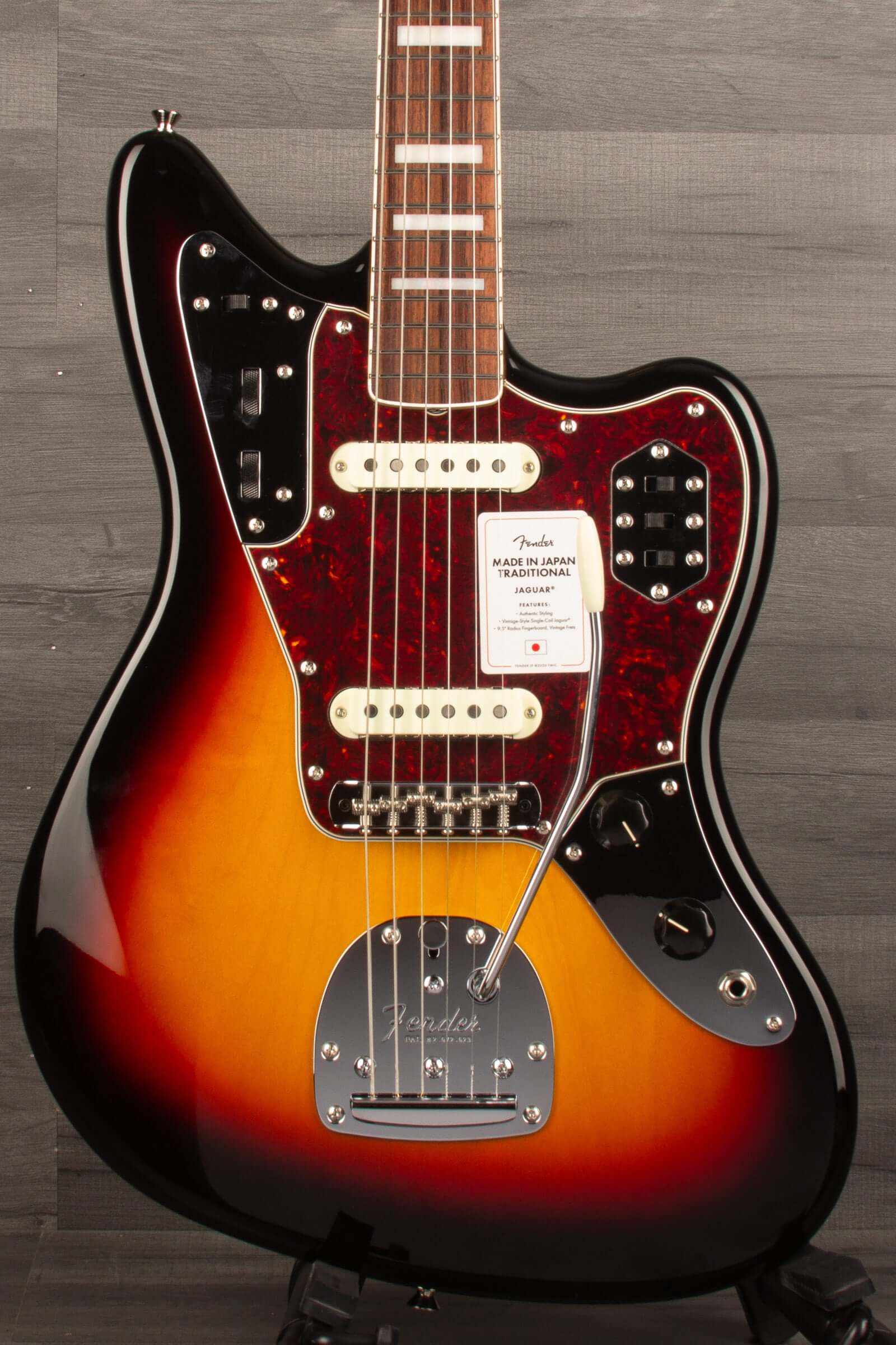 frokost Torrent kind Fender - Traditional Late 60s Jaguar® 3 colour sunburst MIJ