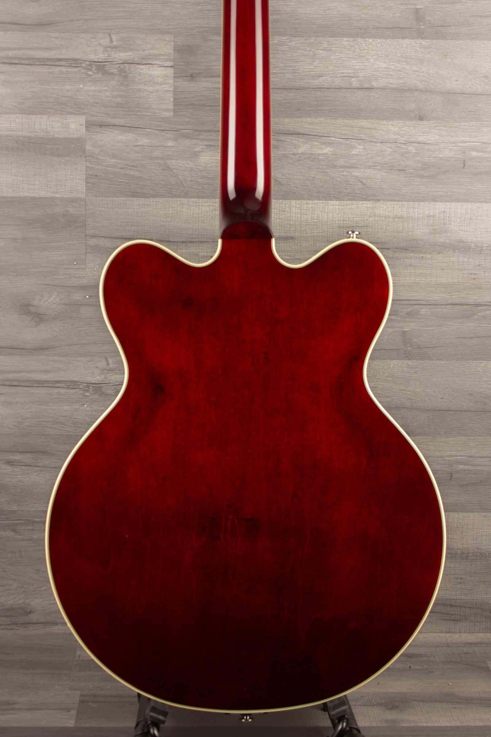 Gretsch G2622T Streamliner™ Center Block Double-Cut with Bigsby®, Laurel Fingerboard, Broad’Tron™ BT-3S Pickups, Vintage White