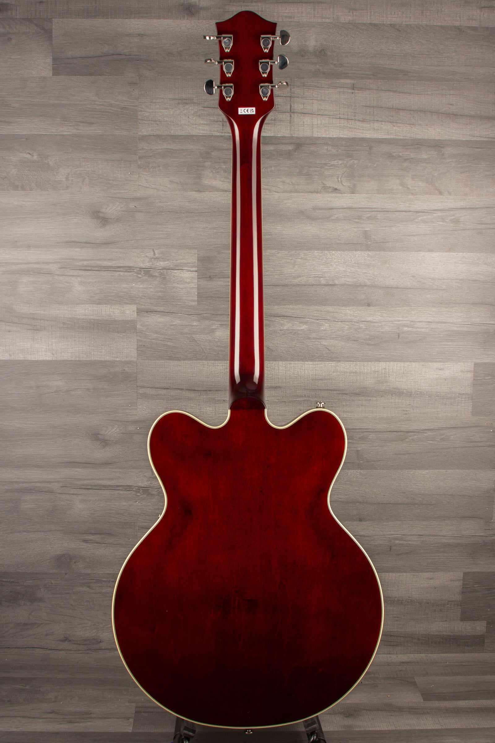 Gretsch G2622T Streamliner™ Center Block Double-Cut with Bigsby®, Laurel Fingerboard, Broad’Tron™ BT-3S Pickups, Vintage White