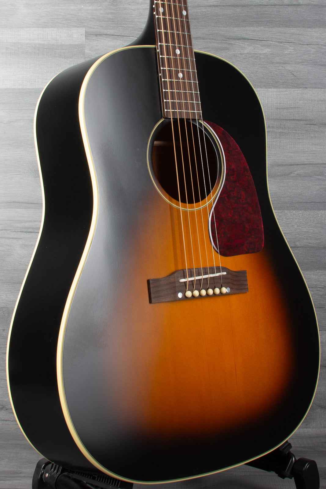 Epiphone Inspired By Gibson J-45 Standard in Vintage Sunburst