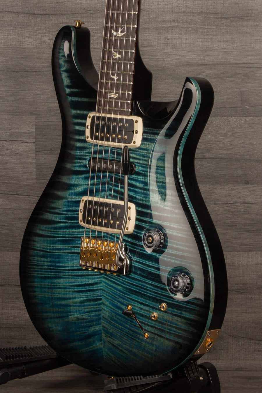 USED - PRS Modern Eagle V - Cobalt Smokeburst 10 Top s#0360329