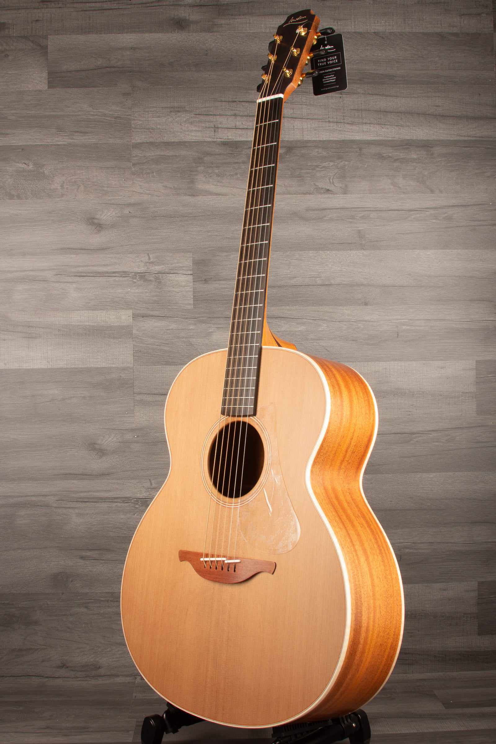 Lowden O-22 - Acoustic Guitar