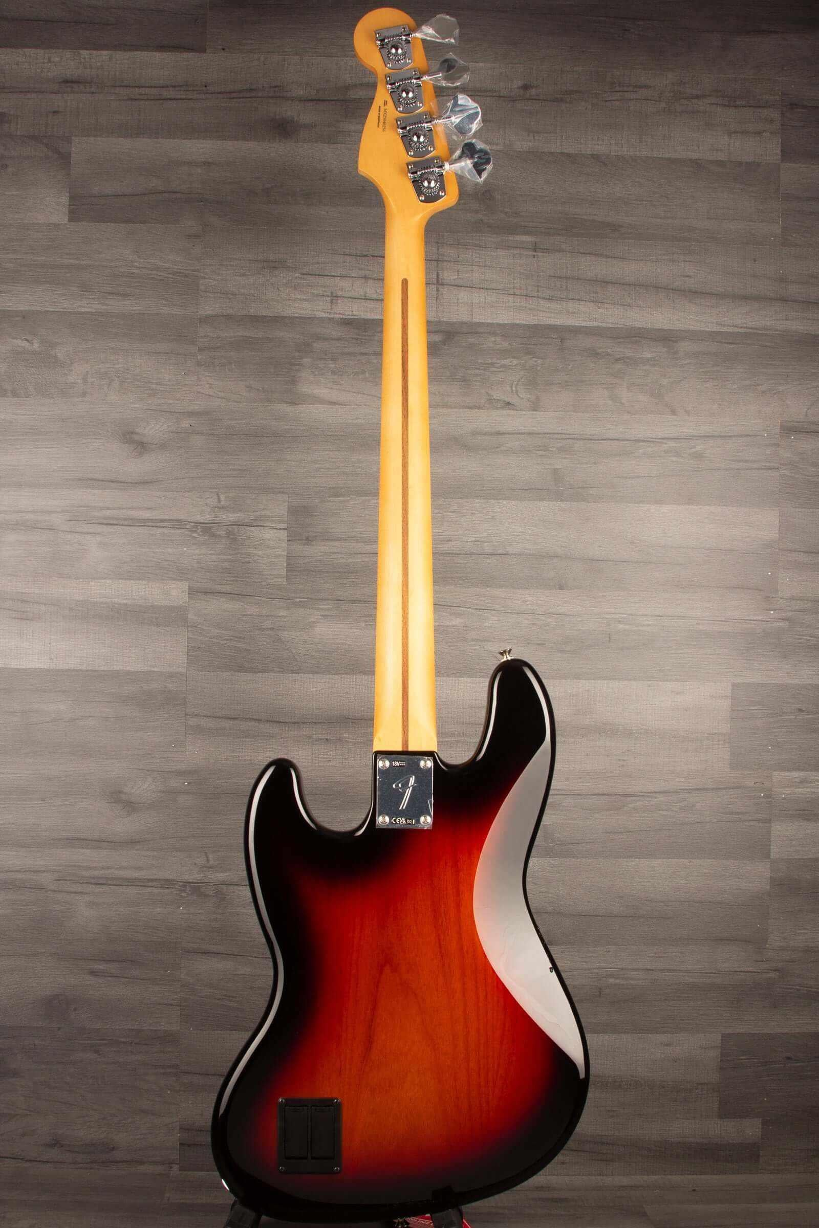 Fender Player II Modified Active Jazz Bass®, Maple Fingerboard, 3 Tone Sunburst