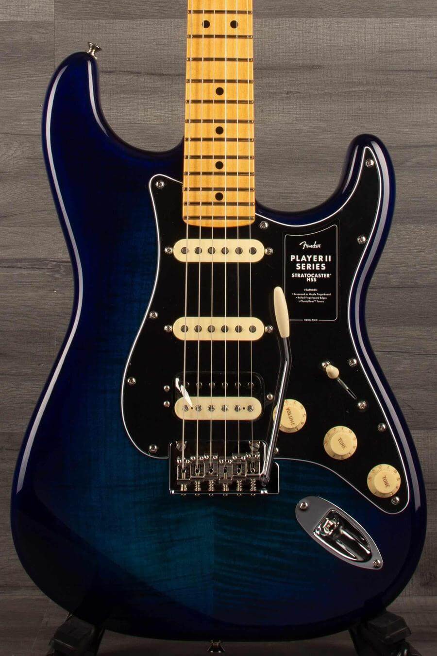 Fender Player II LTD HSS Stratocaster Blueberry Burst - MusicStreet