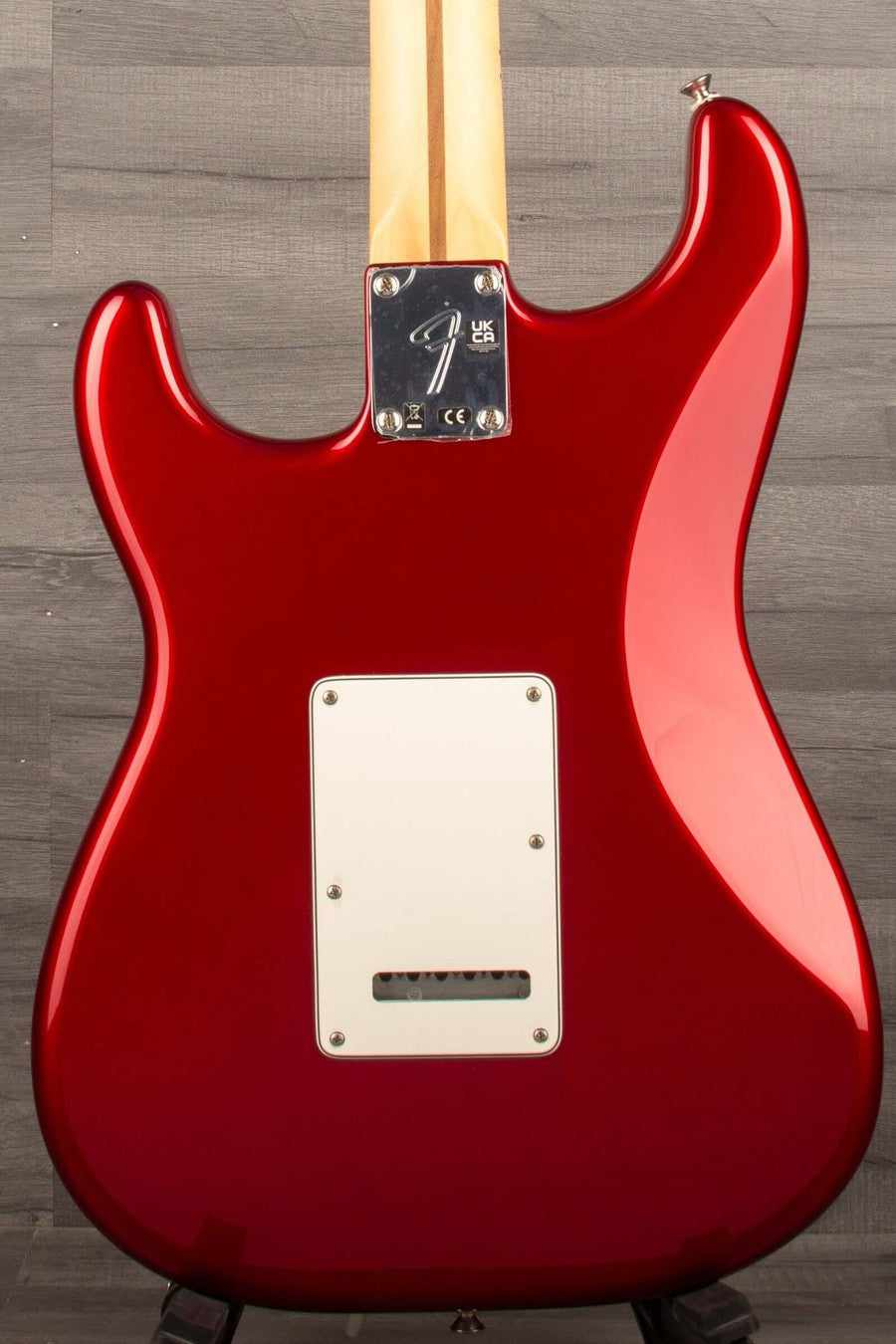 Fender Player Stratocaster - Candy apple Red