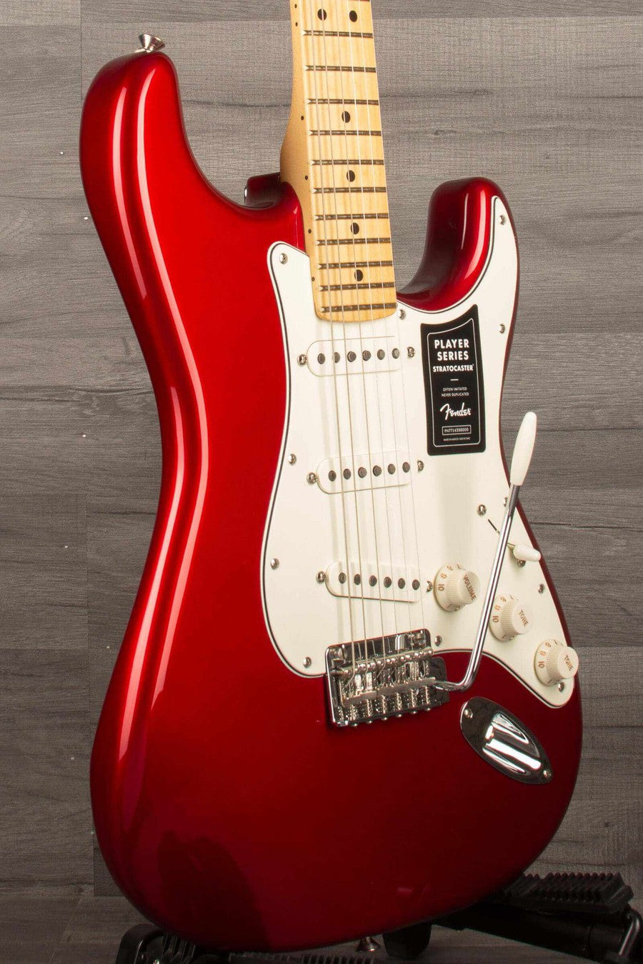 Fender Player Stratocaster - Candy apple Red