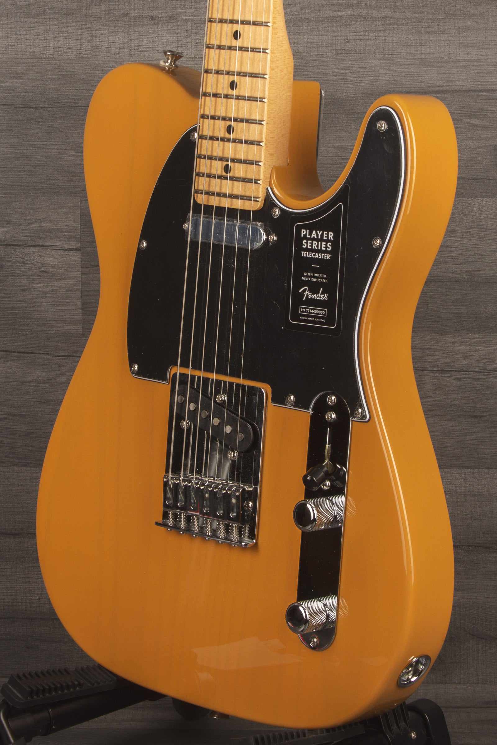 Fender Player Series Telecaster Electric Guitar - Butterscotch Blonde / Maple