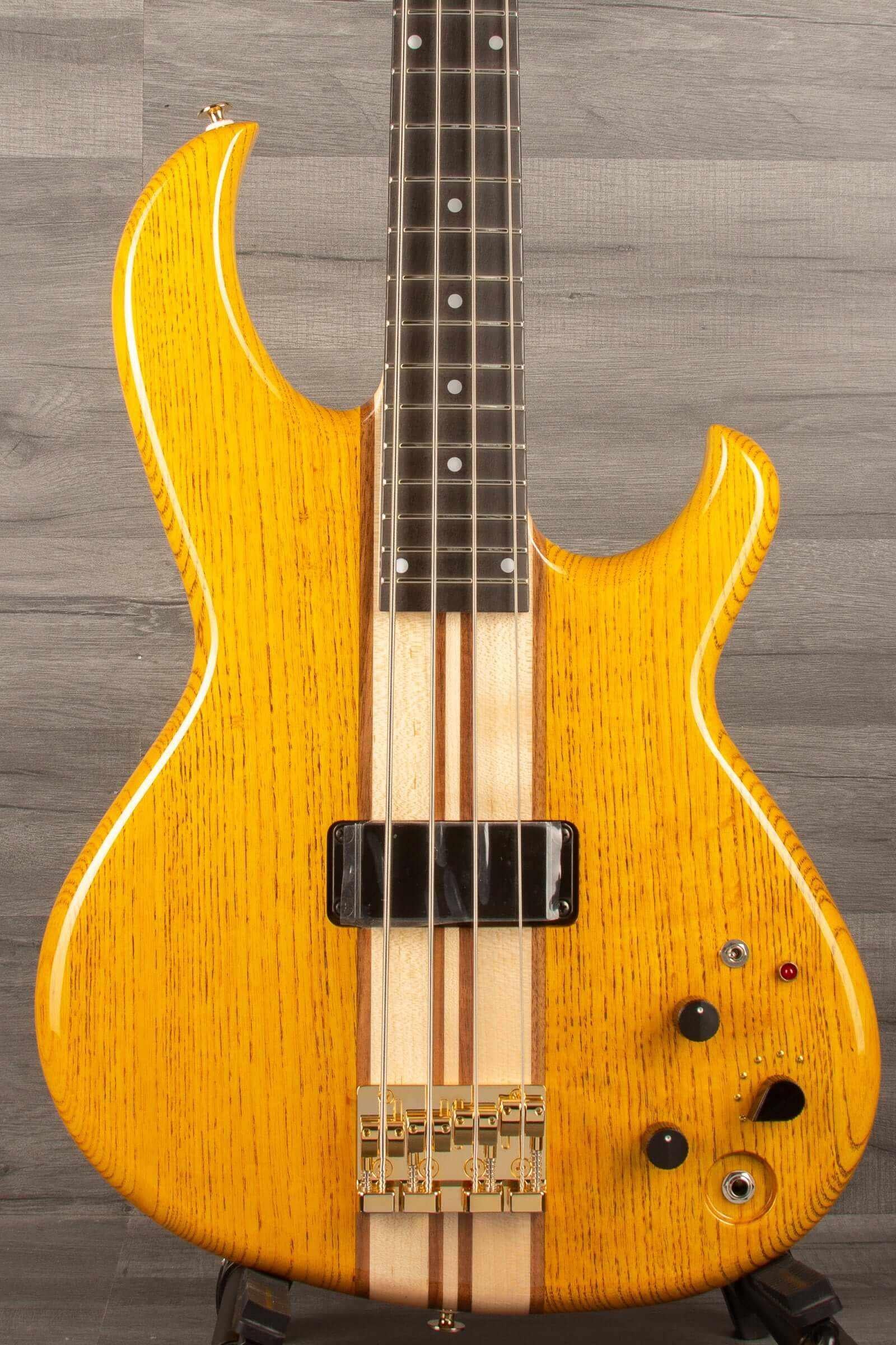 Aria SB-1000 (Japanese) Oak Finish - Bass Guitar