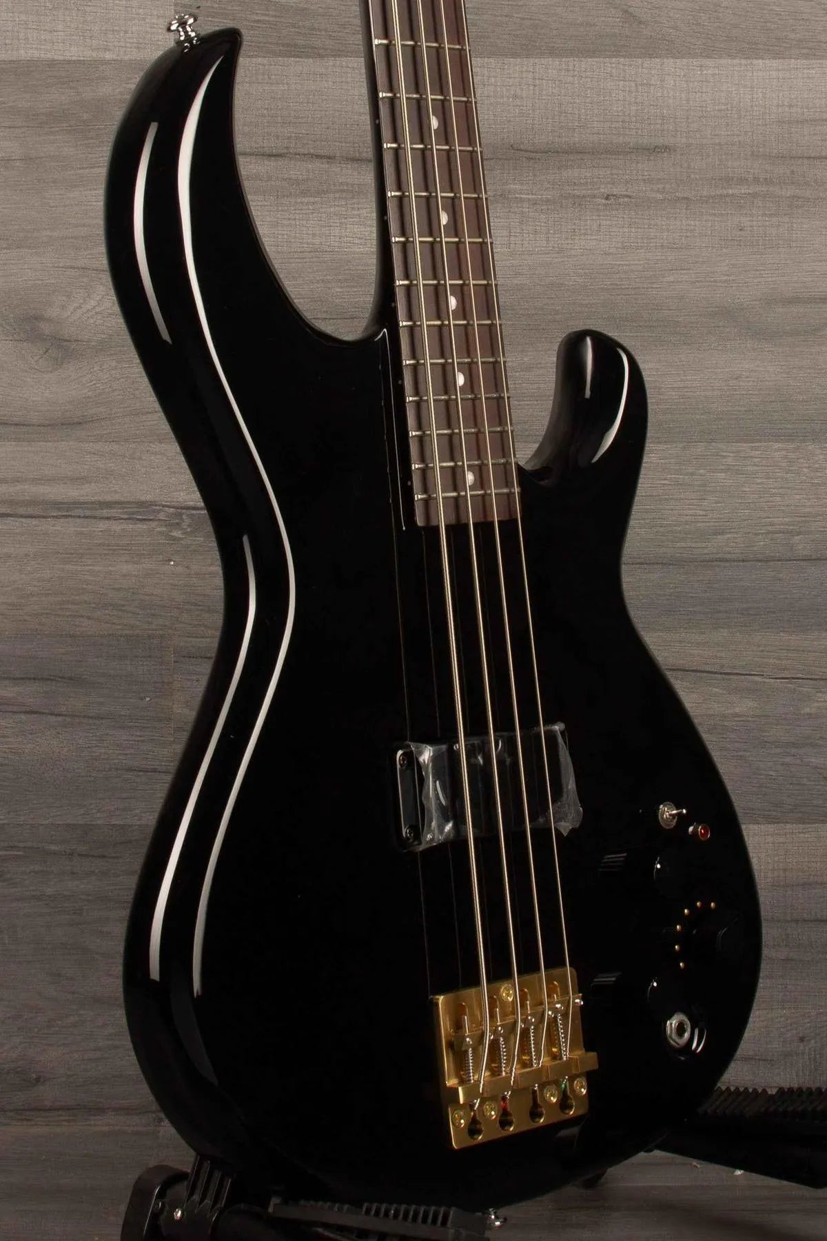 Aria SB CLB Cliff Burton
