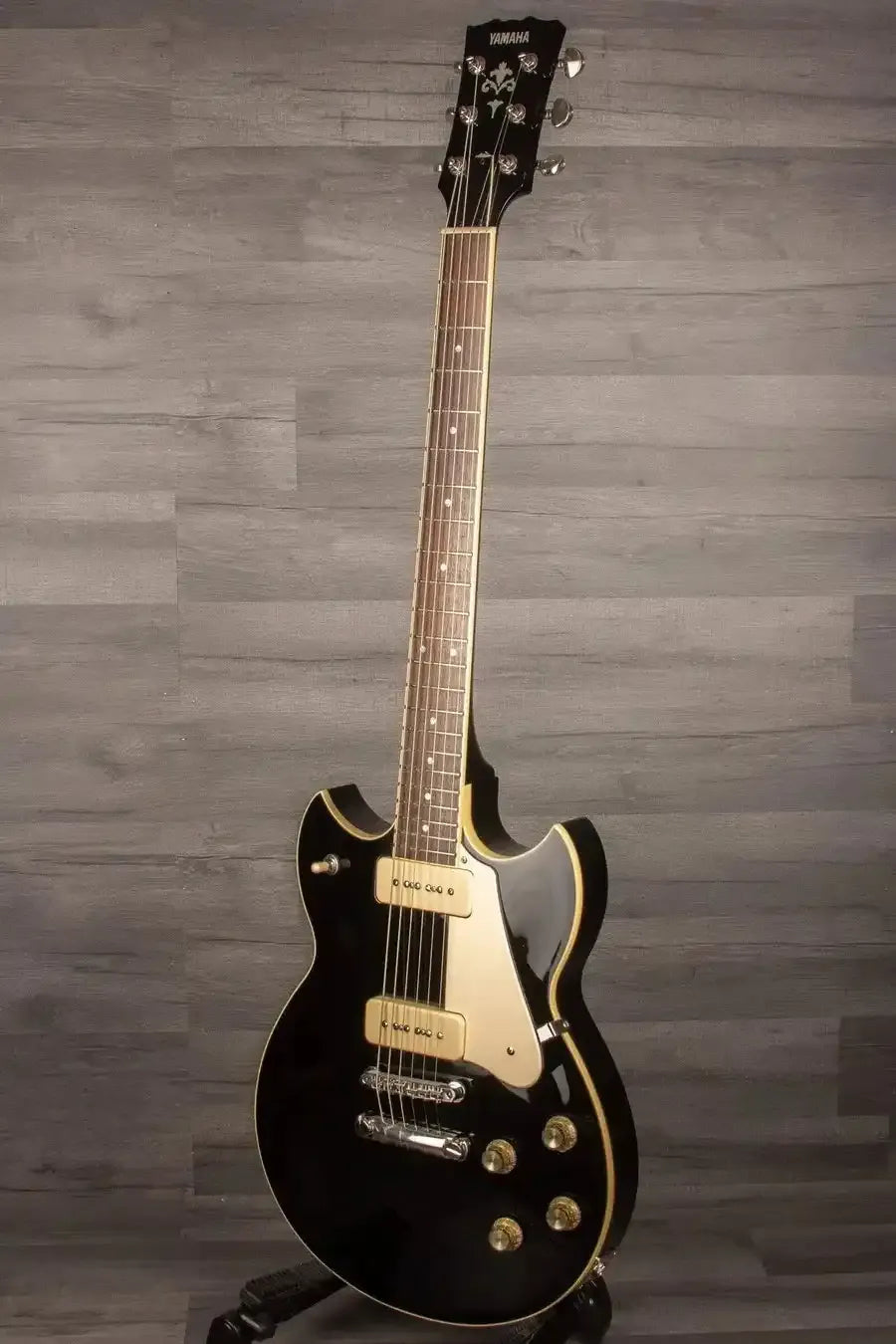 Yamaha SG1802 Black - Premium Electric Guitar