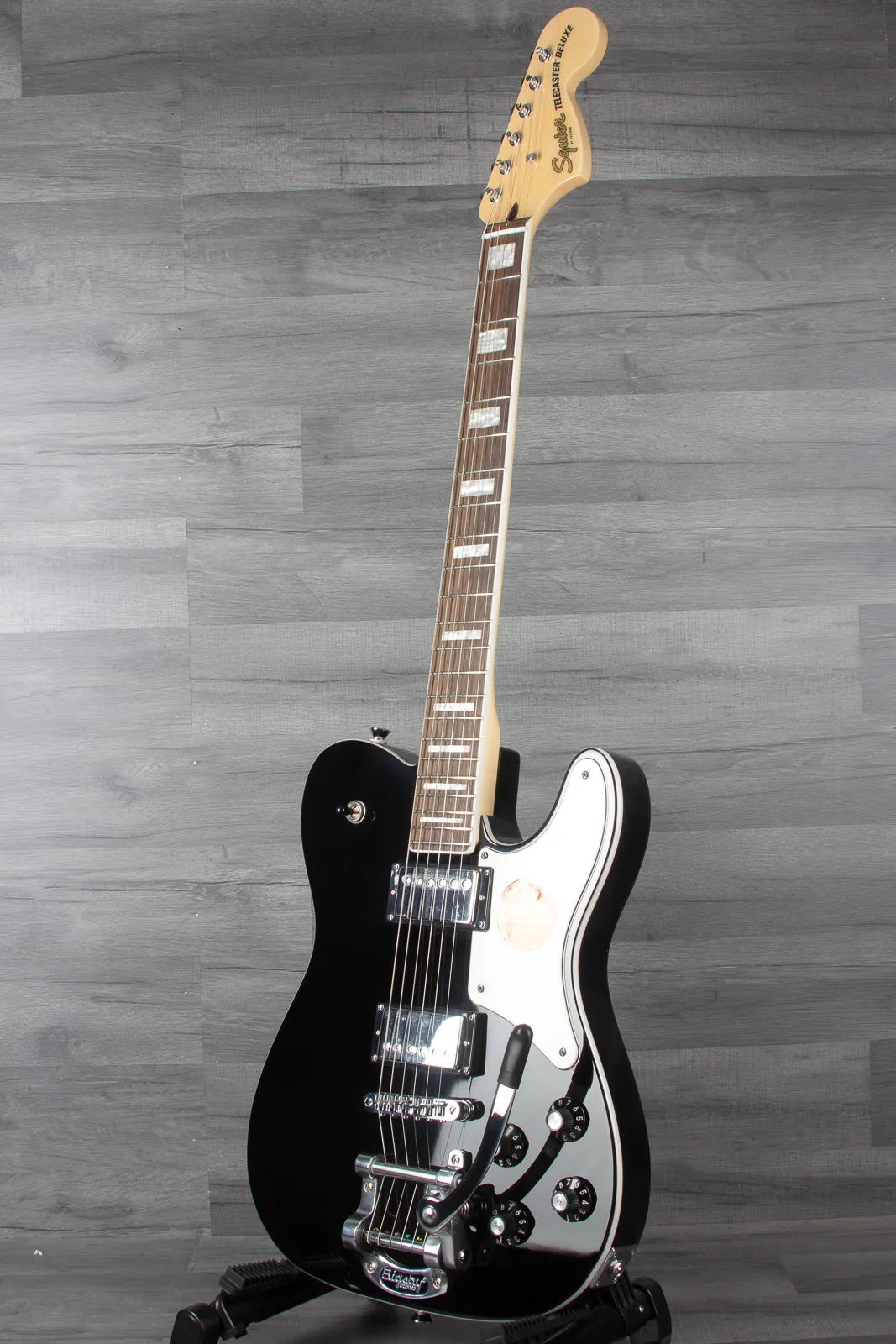 Squier Paranormal Troublemaker Telecaster® Deluxe Bigsby®