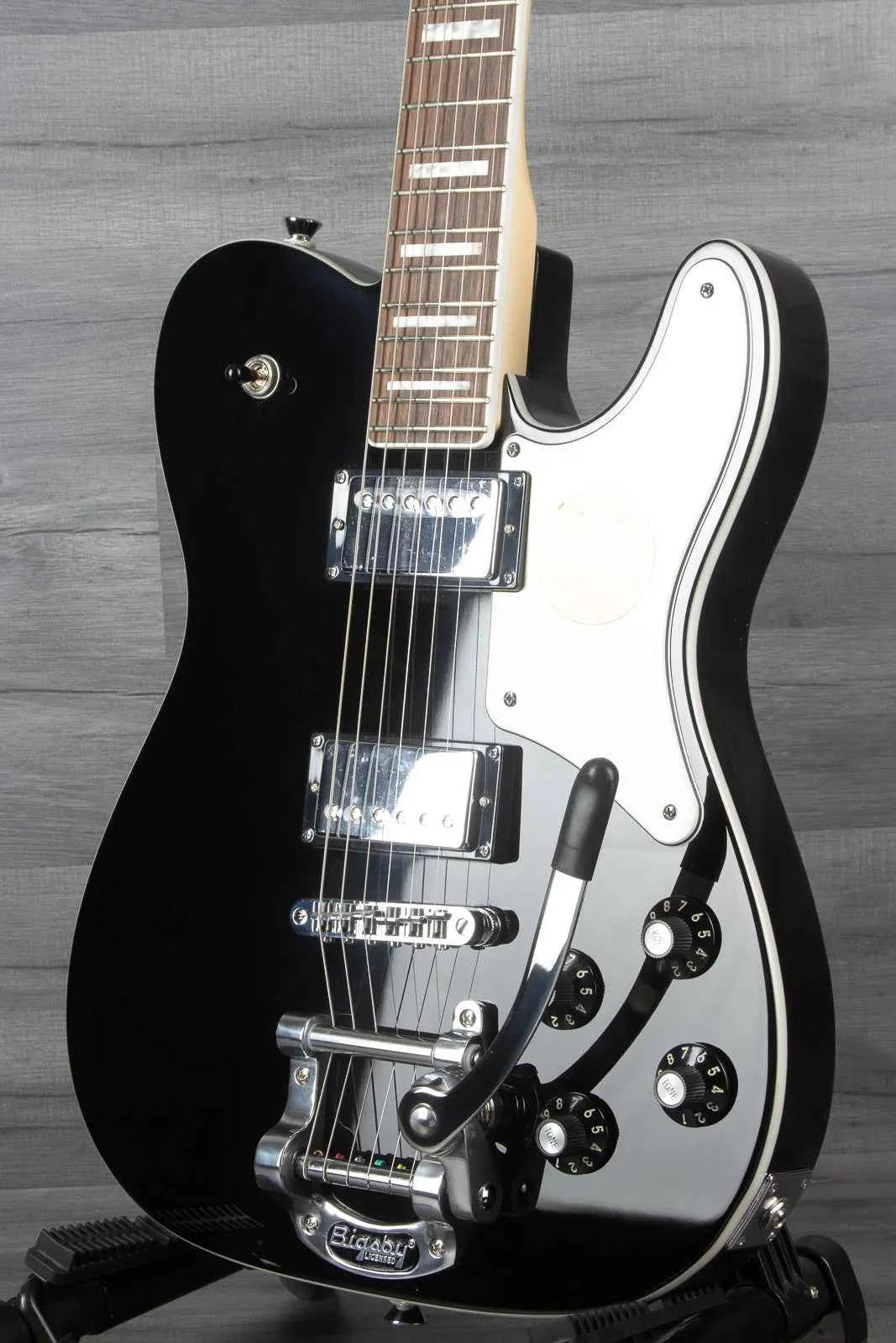 Squier Paranormal Troublemaker Telecaster® Deluxe Bigsby®