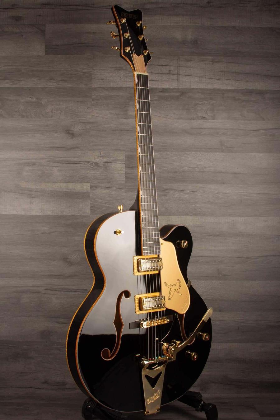Gretsch Synchromatic™ Falcon™ Hollow Body Single-Cut with Bigsby®, Ebony Fingerboard, Black side view
