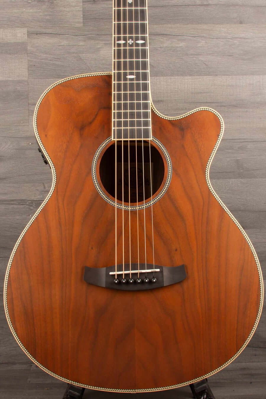 Tanglewood TRU4CE-AW