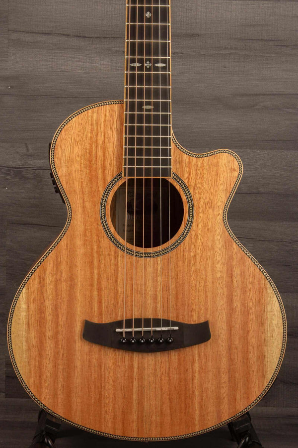 Tanglewood DBT-TCEBW Travel Super Folk Electro Acoustic guitar front view with unique wood grain finish.