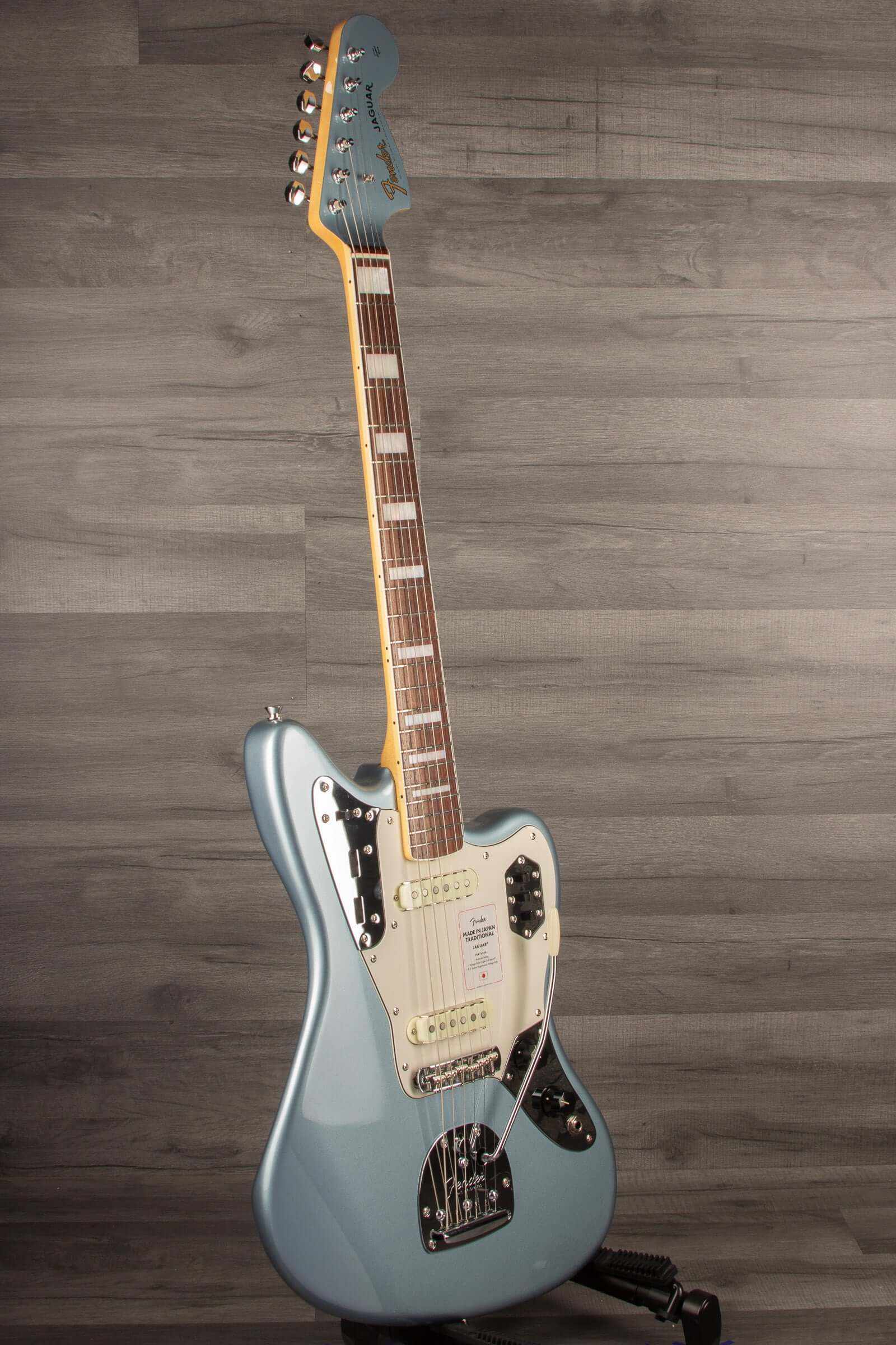 Fender - Traditional Late 60s Jaguar® Ice Blue Metallic - Made in Japan