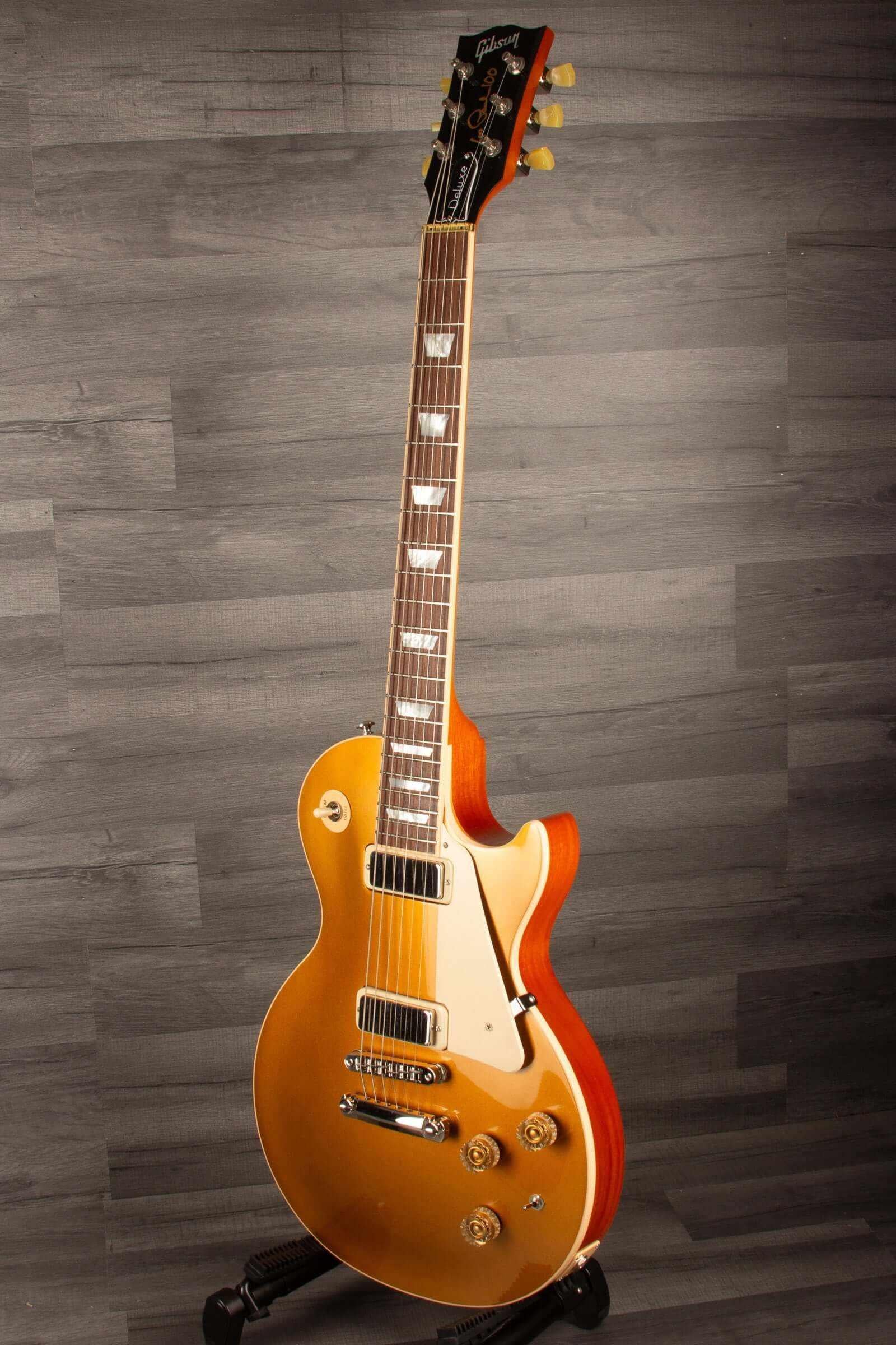 USED Gibson 2015 Les Paul Deluxe Gold Top in excellent condition with original hard case and G FORCE tuning system.