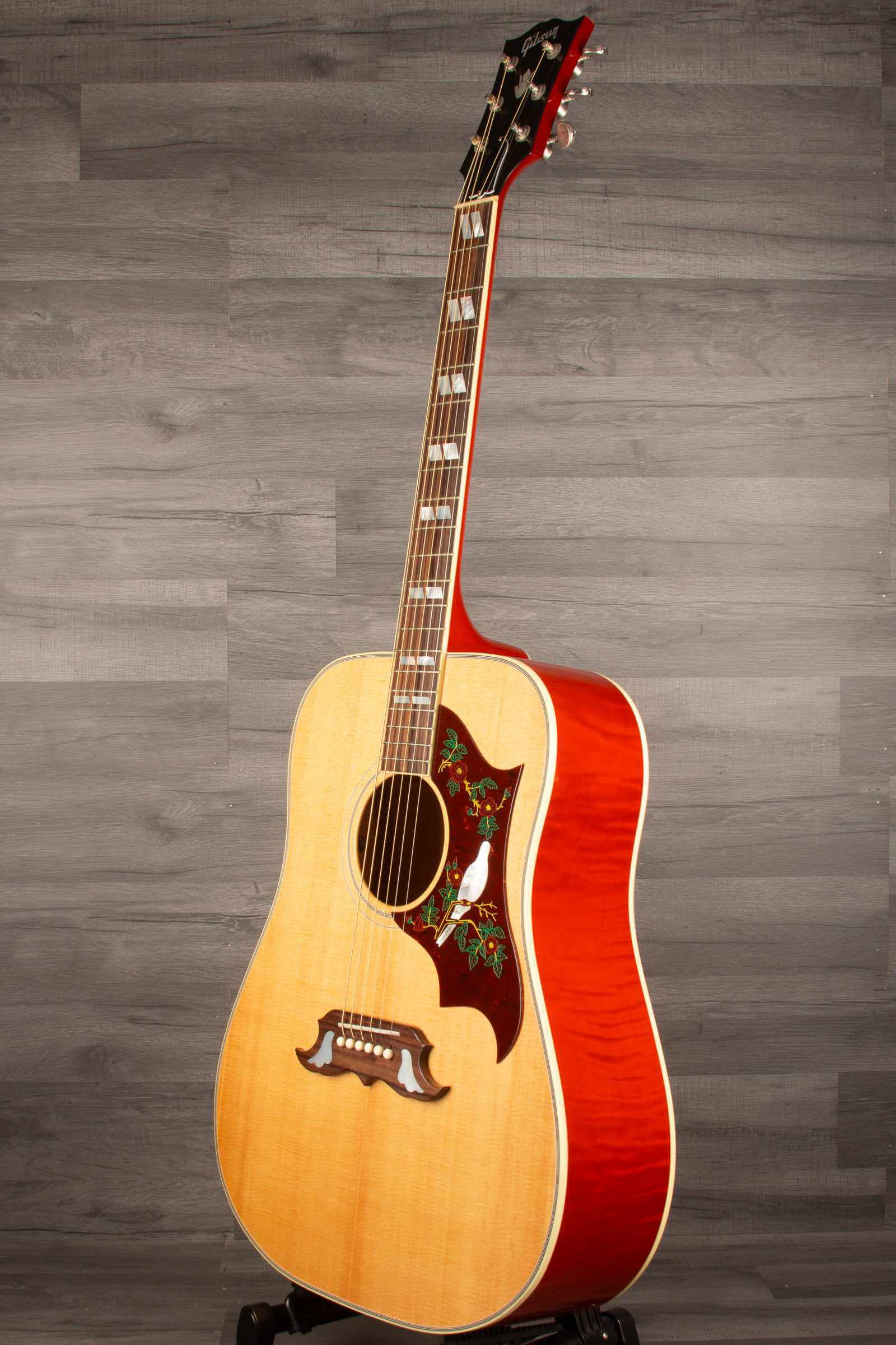 USED - Gibson Dove Acoustic Guitar