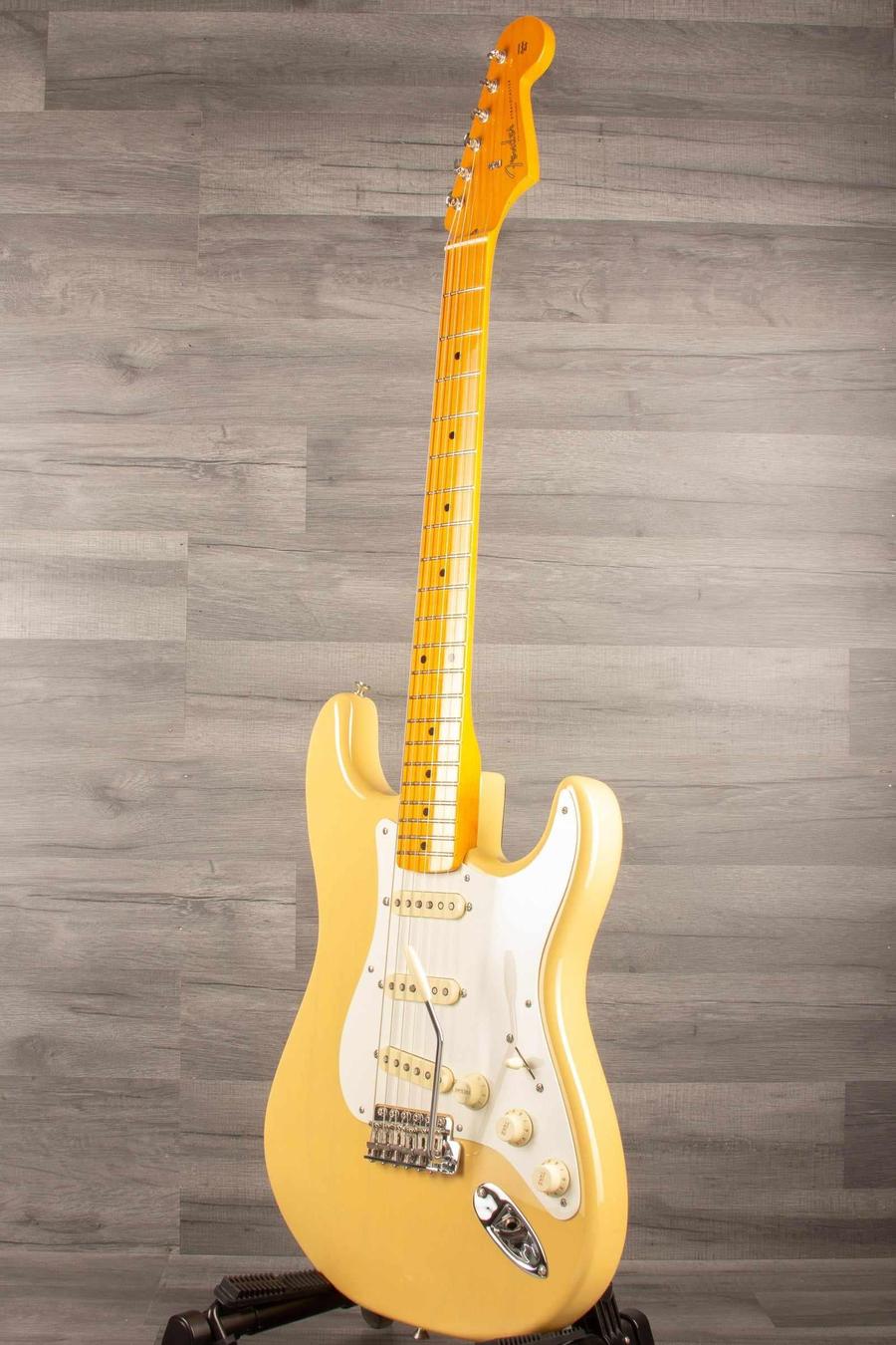 USED - Fender American Vintage Reissue II '57 Vintage blonde Stratocaster - MusicStreet