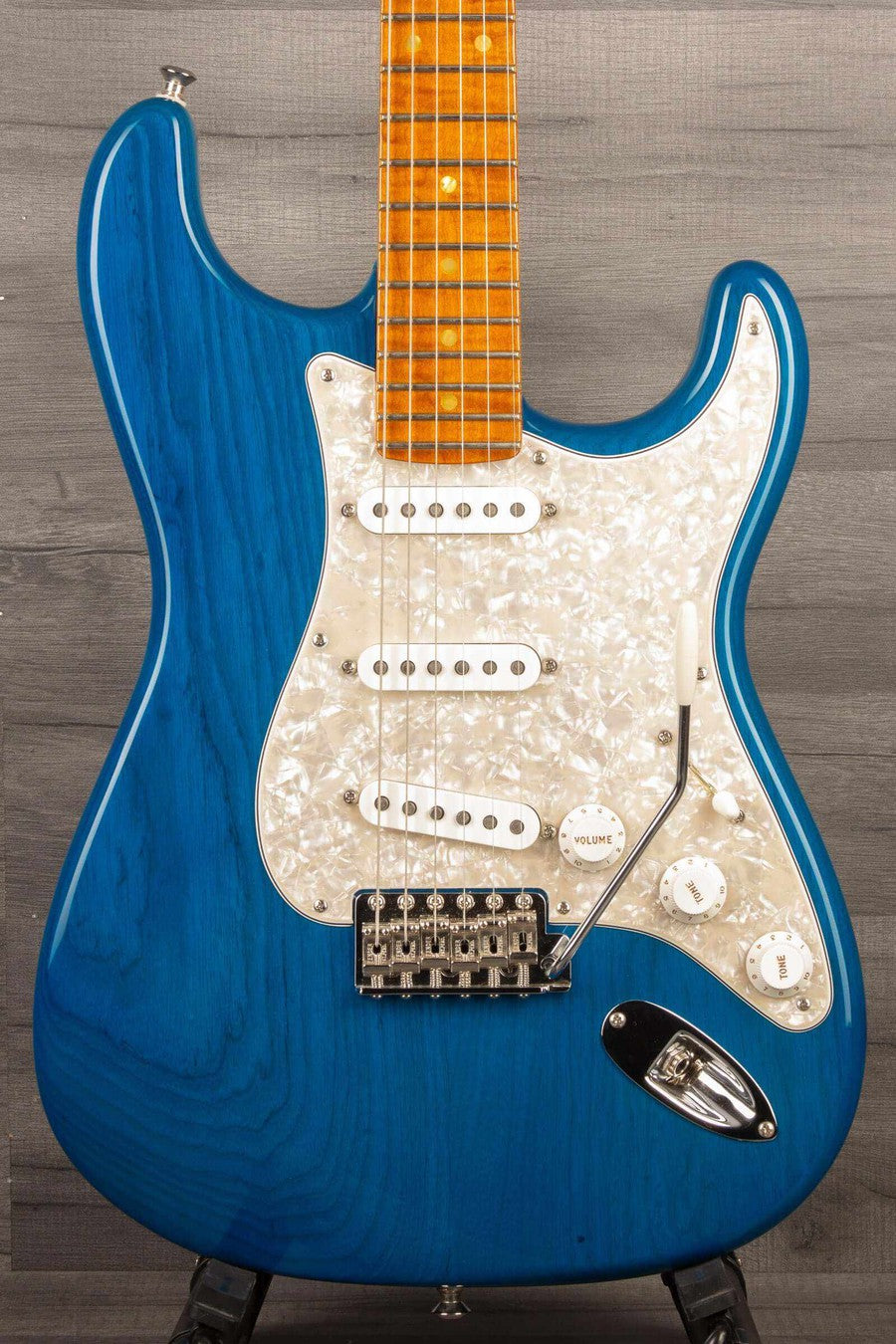 USED - Fender Custom Shop NOS Stratocaster Sapphire blue transparent