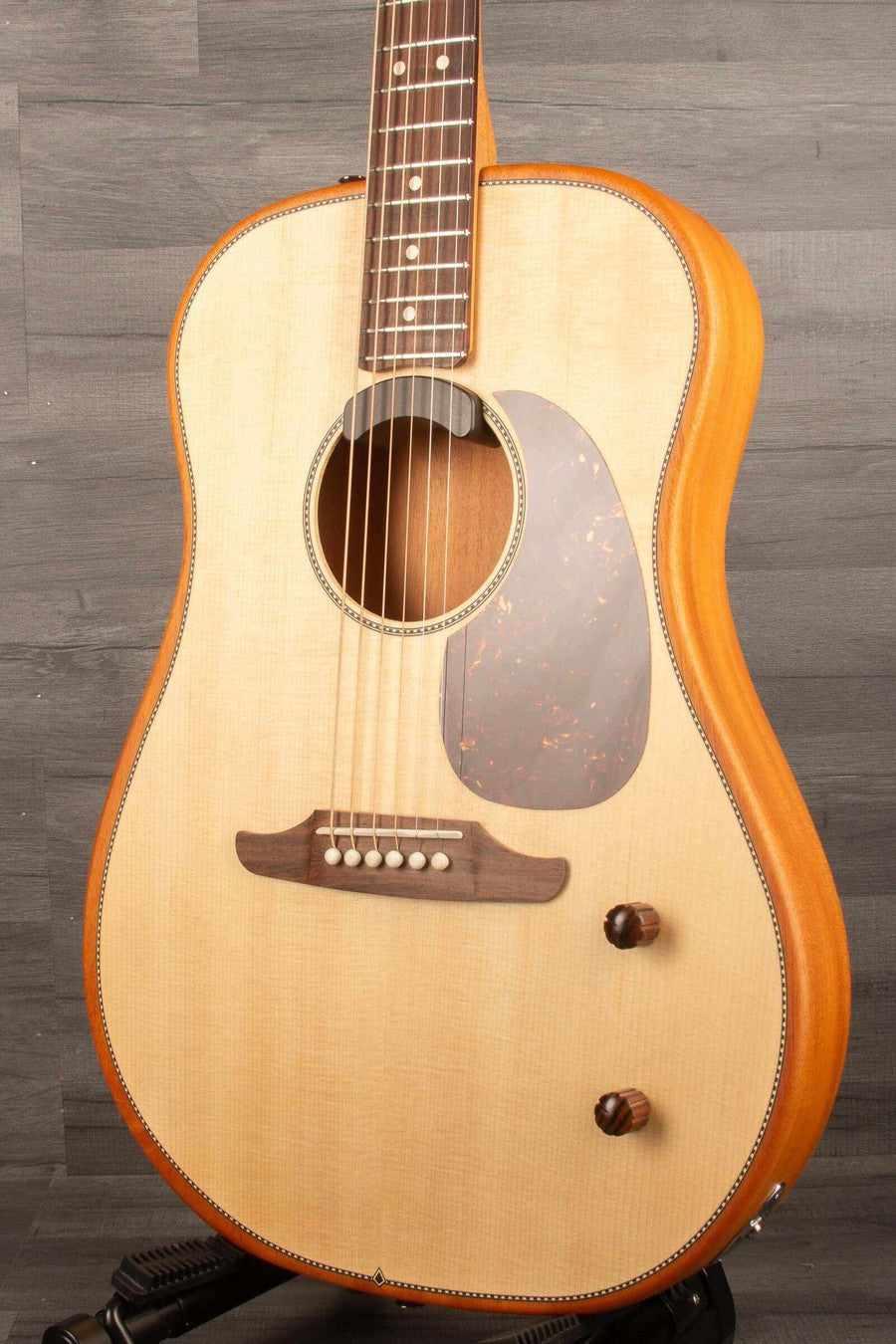 USED - Fender Highway Series Dreadnought Electro Acoustic - Natural