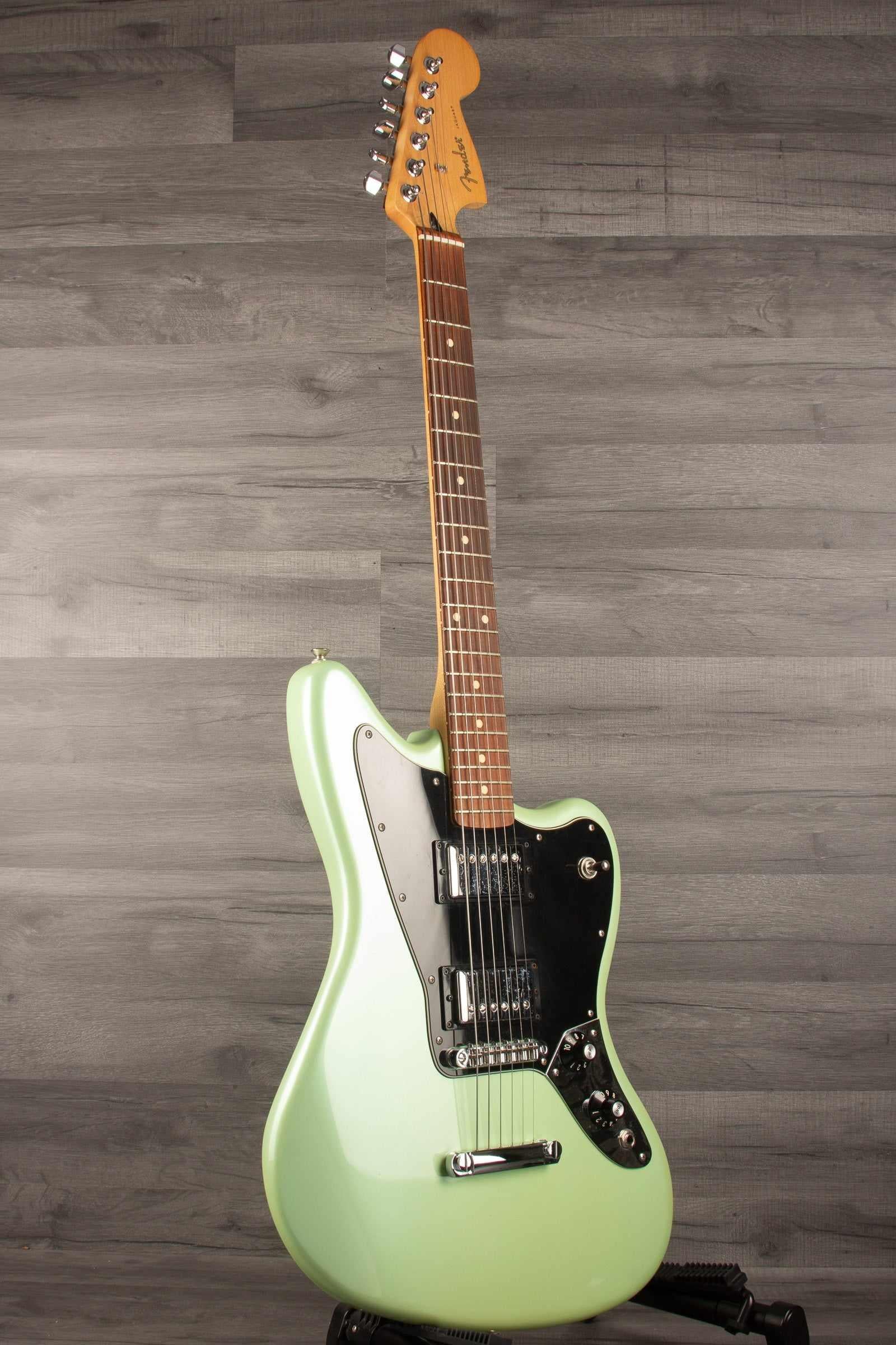 USED - Fender Jaguar Limited edition Surf pearl
