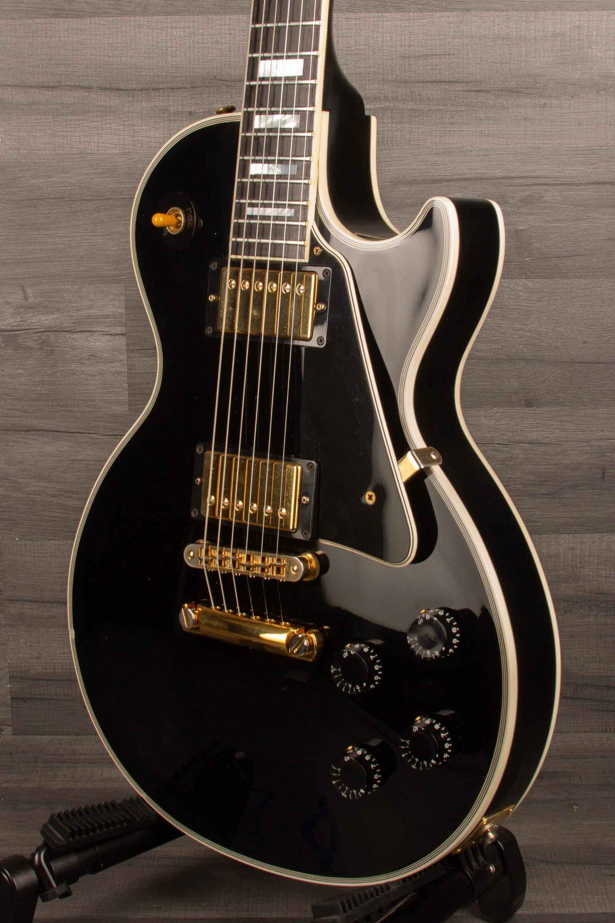USED - Gibson Les Paul Custom Electric Guitar Ebony - 2008