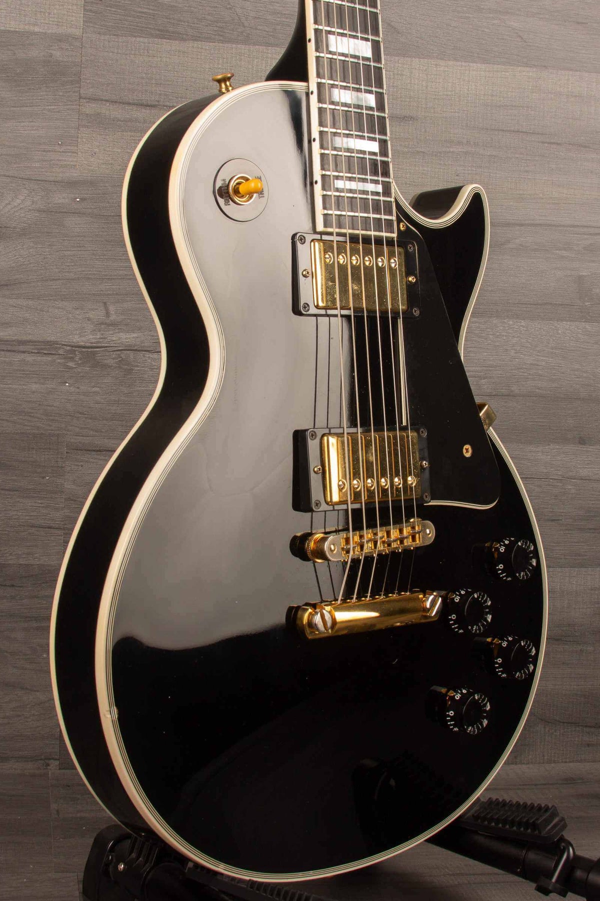 USED - Gibson Les Paul Custom Electric Guitar Ebony - 2008